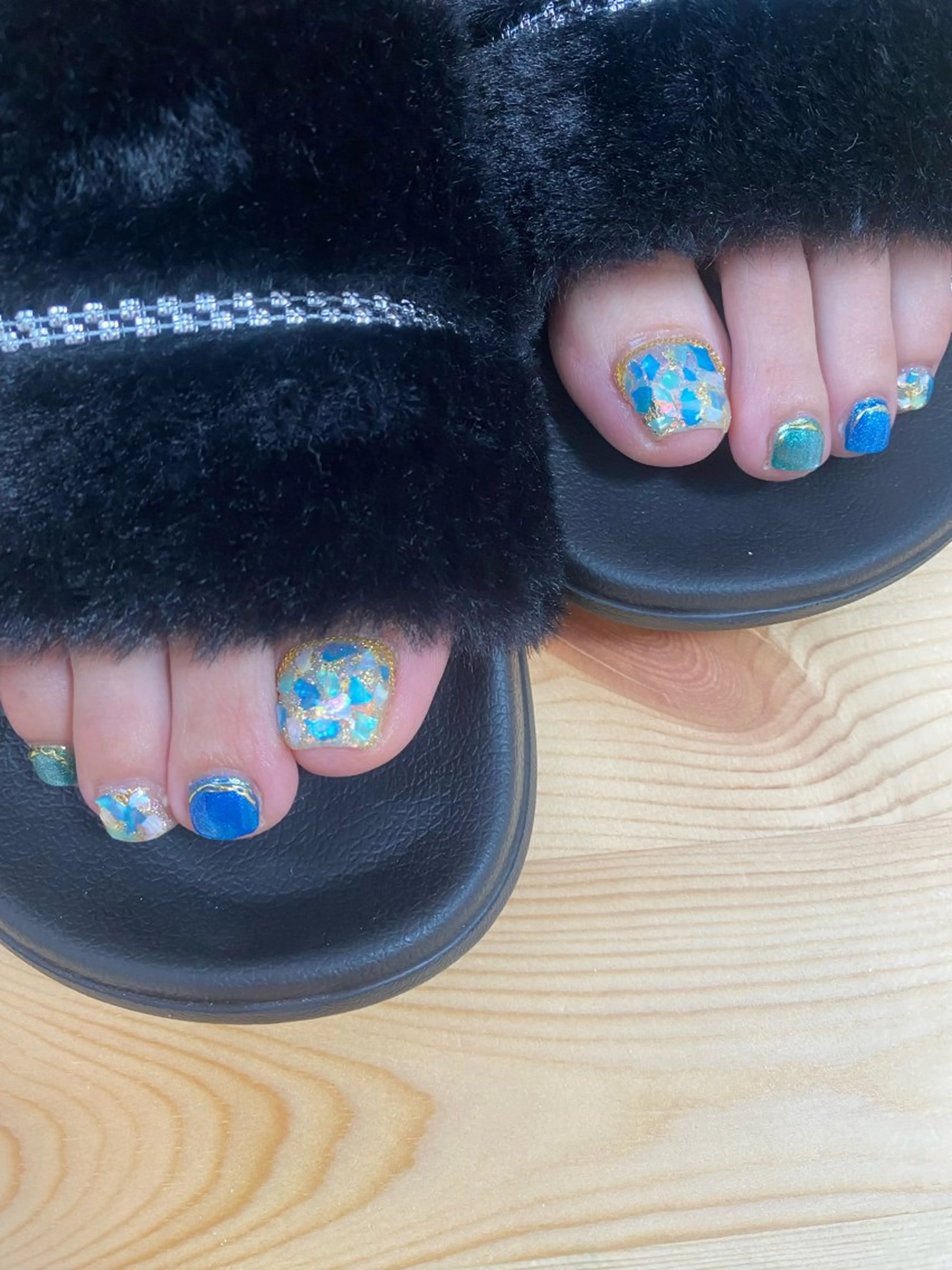 ネイル フットネイル 7e. Nailのネイルデザイン