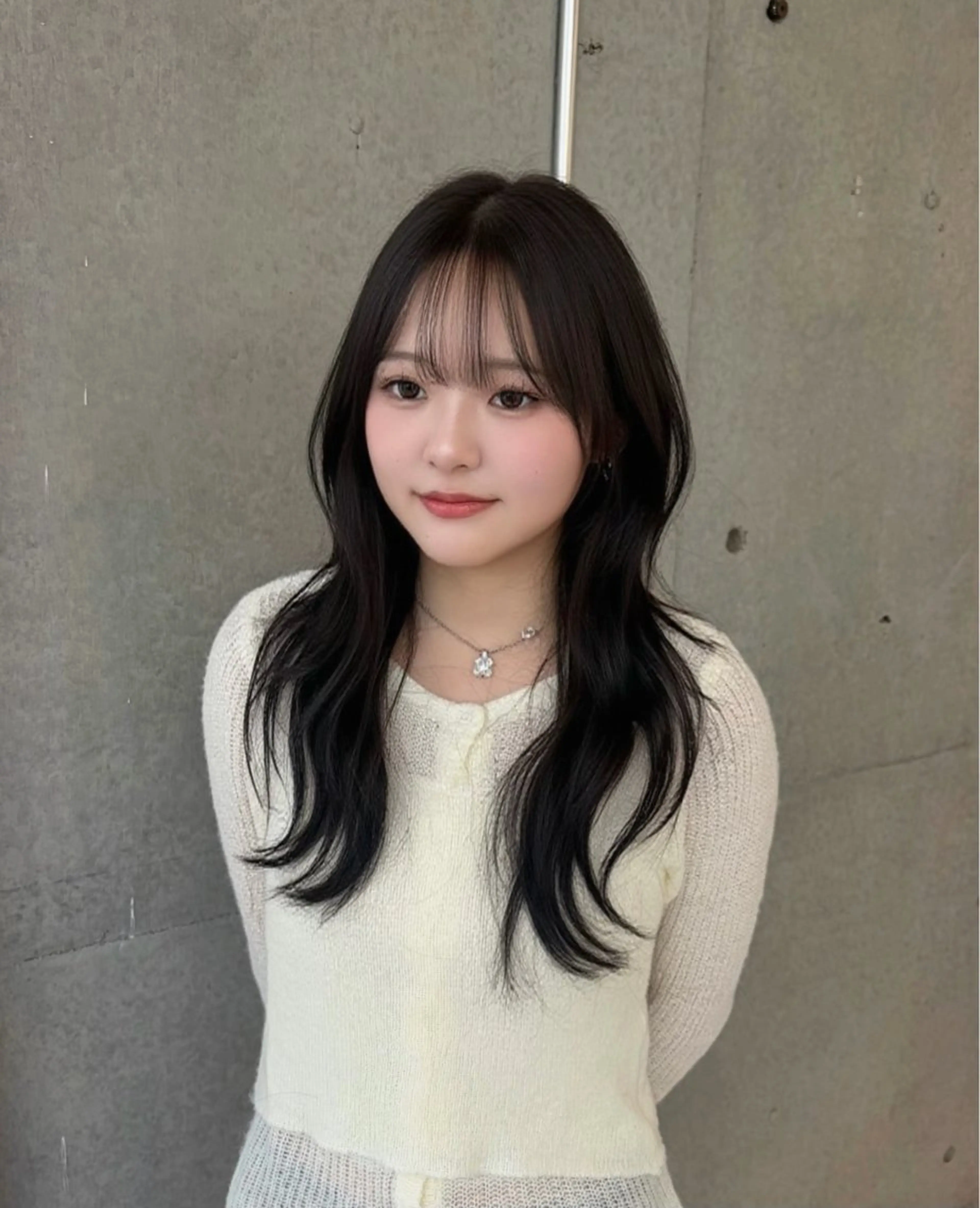 カット/韓国風大きめカールパーマ¥11500⇨¥4200 (24歳以下の方までのご予約になります)の写真