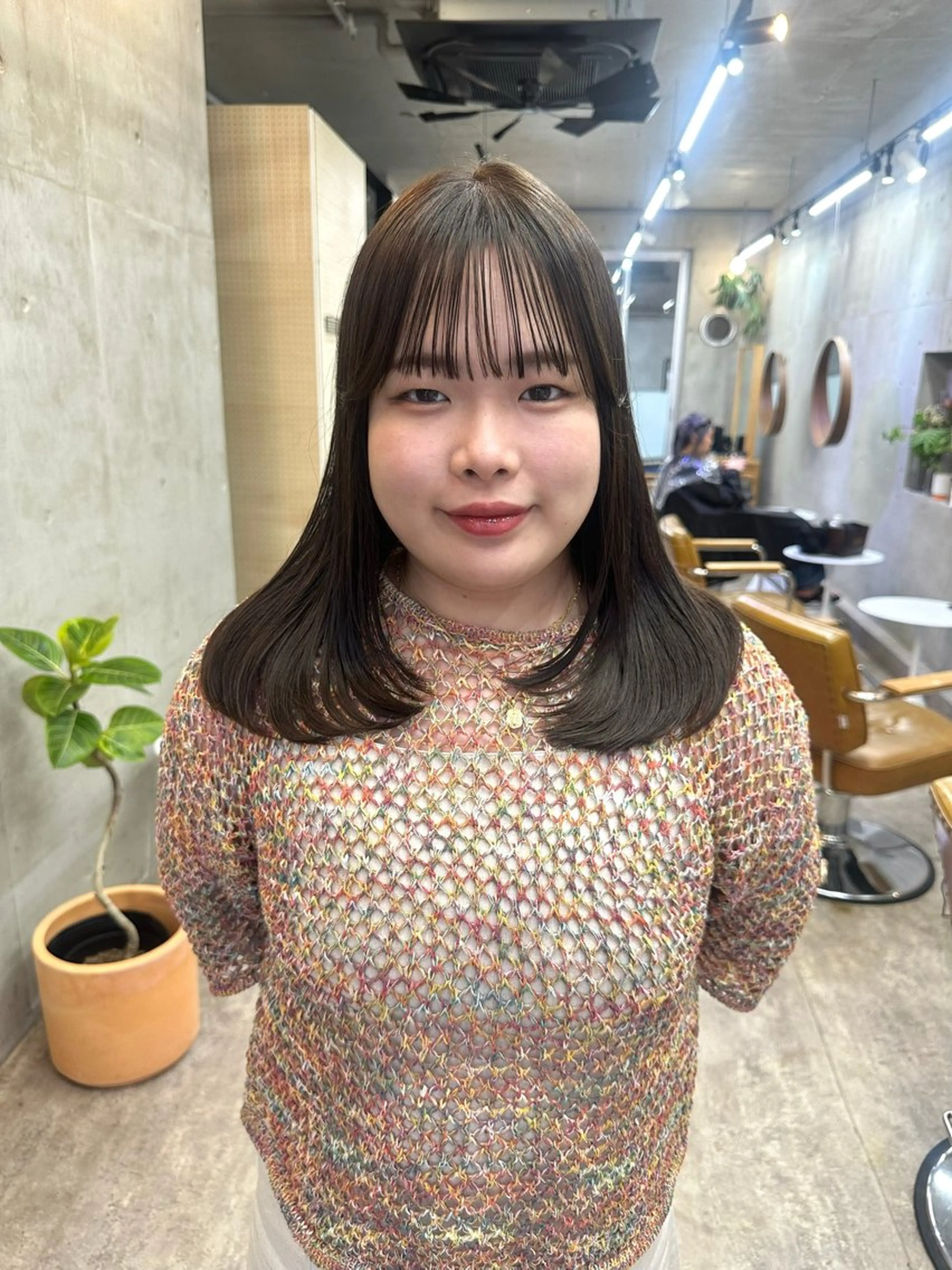 ミディアム カラー ベージュカラー オリーブベージュ レイヤーカット カットモデル募集中 ／HARUKA🎀のヘアスタイル