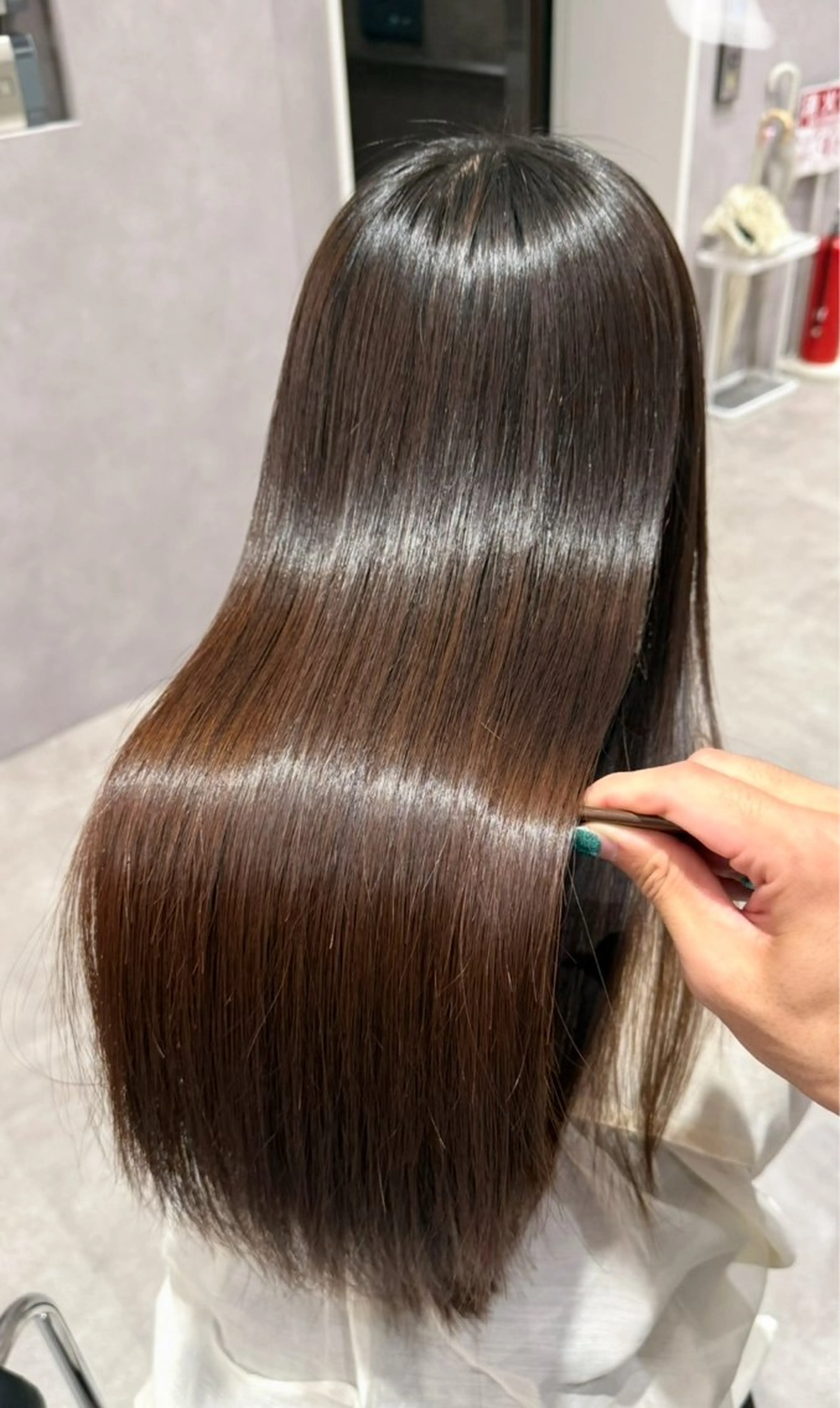 ロング カラー パーマ ヘアアレンジ 髪質改善 縮毛矯正 トリートメント ストレートパーマ カット ヘアカラー 縮毛矯正 トリートメント 縮毛矯正/髪質改善/ ブリーチ毛/木元渓太のヘアスタイル