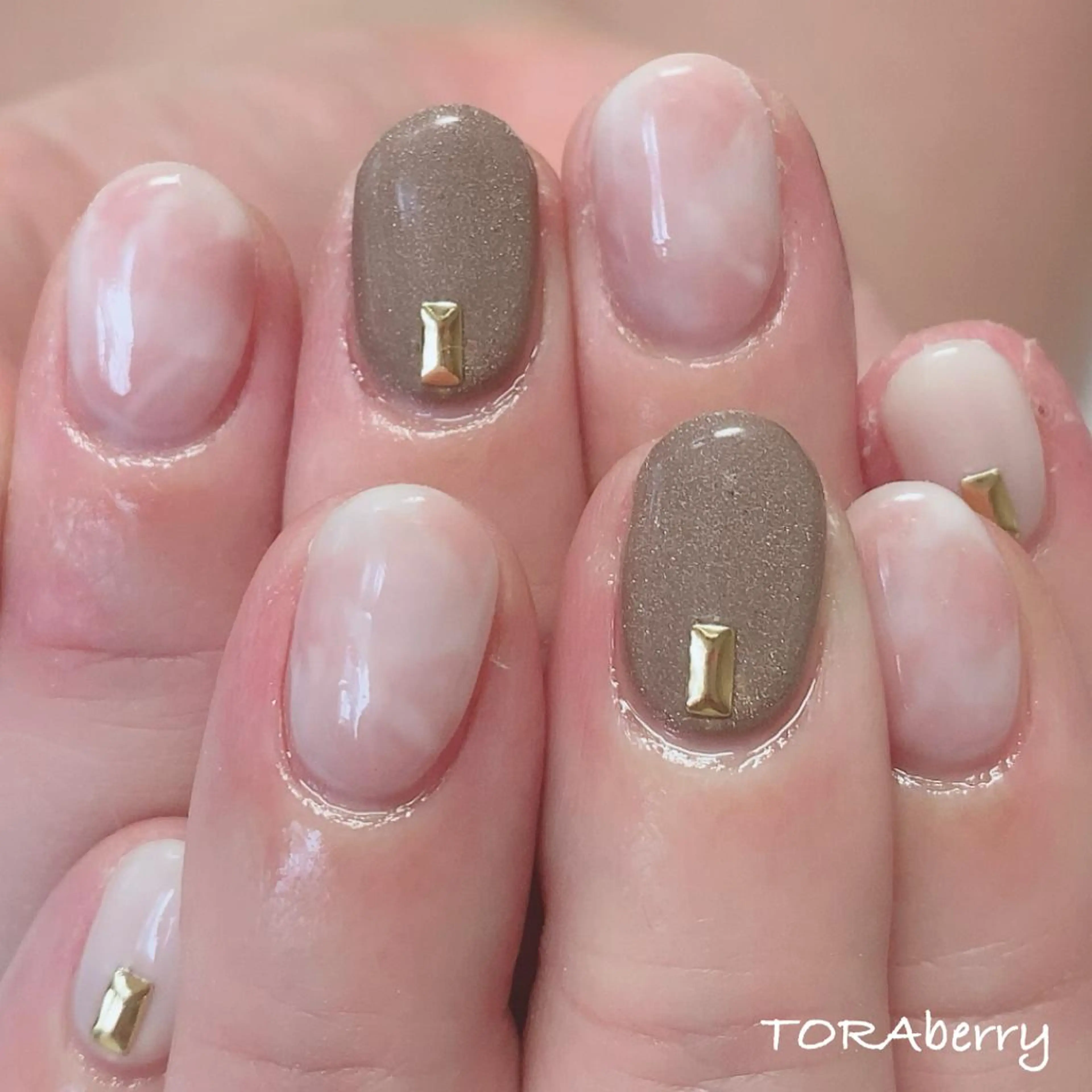 ネイル ネイリスト なつみのネイルデザイン