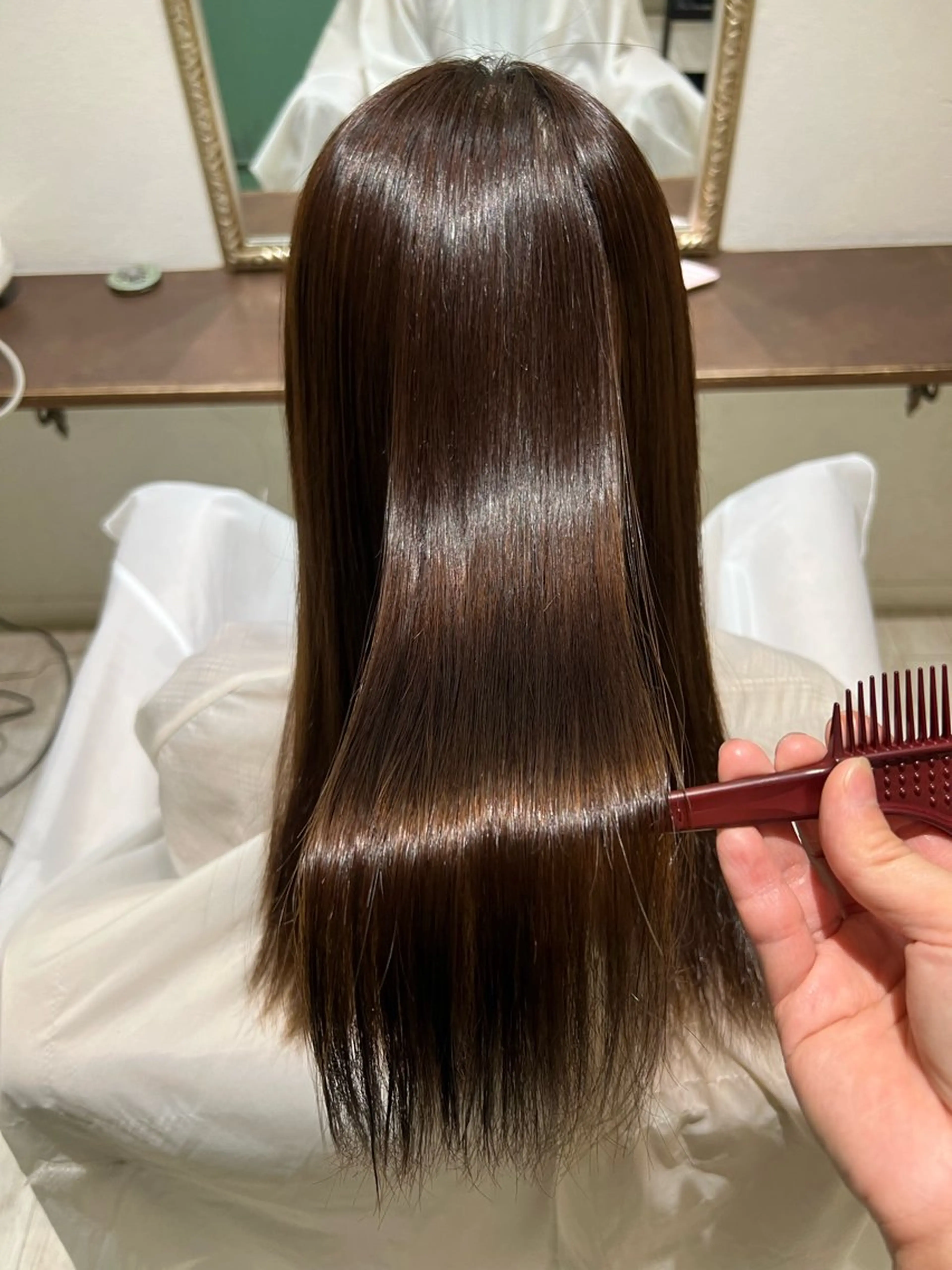 ロング パーマ 酸性ストレート ストレートパーマ PON　ハイトーン ショートカット心斎橋のヘアスタイル