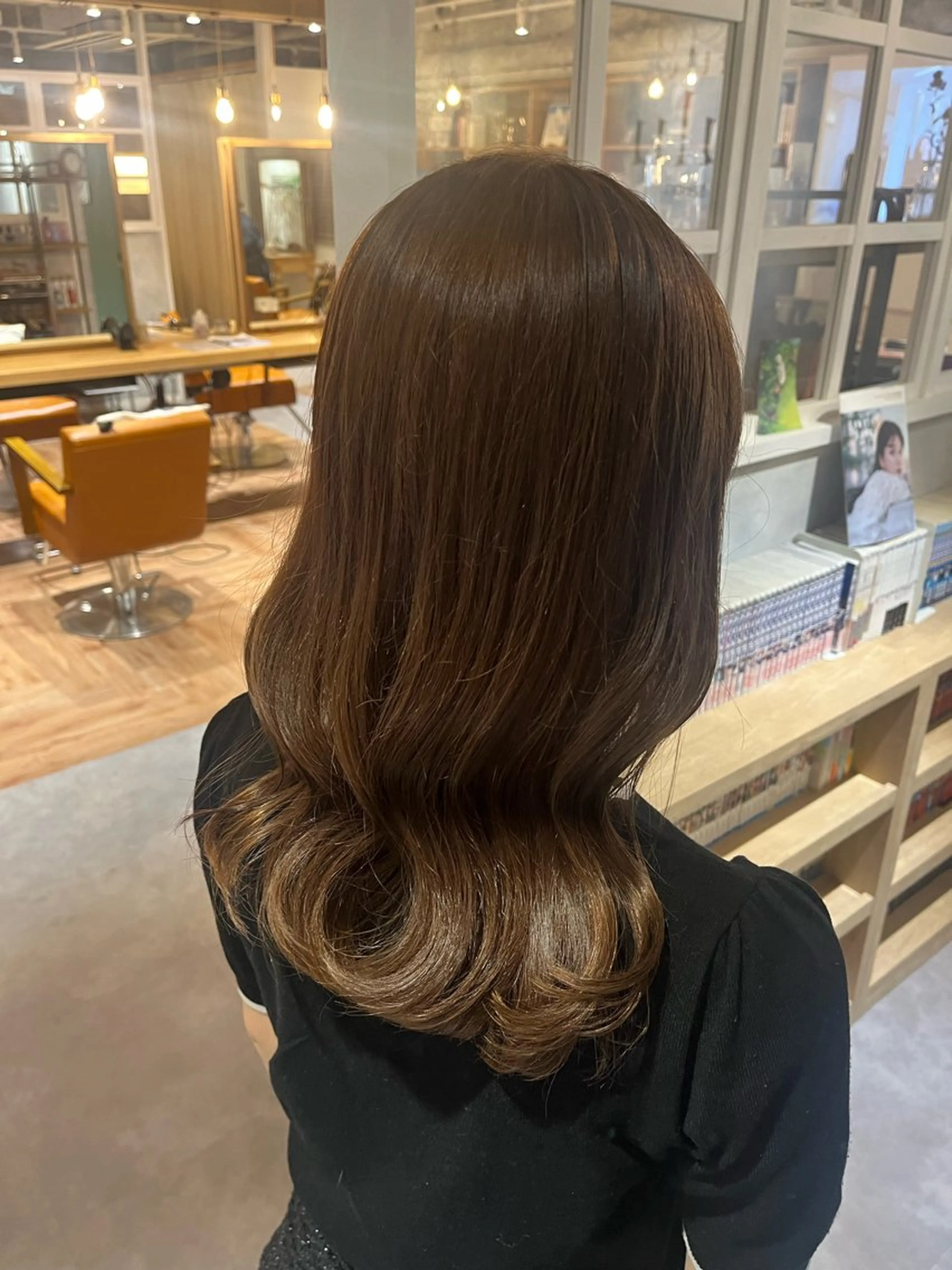ロング カラー ベージュカラー ブラウンカラー little lulu 梅田所属・Saya/ショート/ ボブ/ 大阪/梅田のヘアスタイル