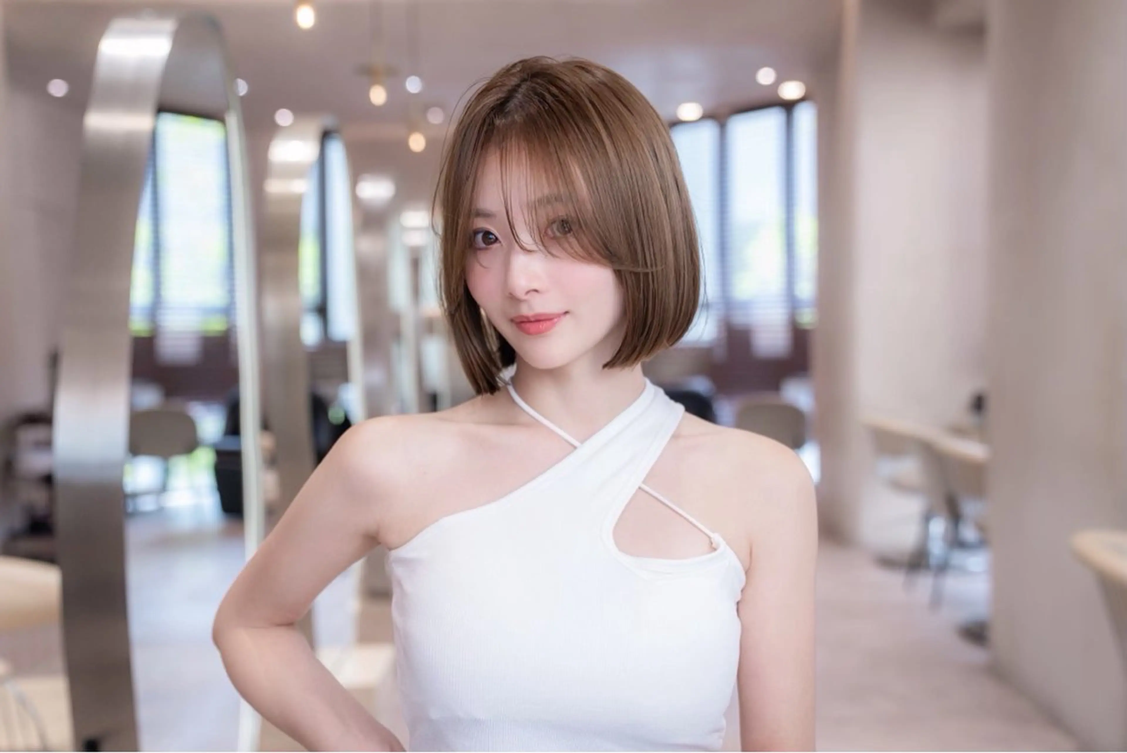 ミディアム カラー 切りっぱなしボブ ショートボブ ボブレイヤー 透明感カラー ボブ カット ヘアカラー トリートメント 田中航平/渋谷ボブ/ レイヤーボブのヘアスタイル