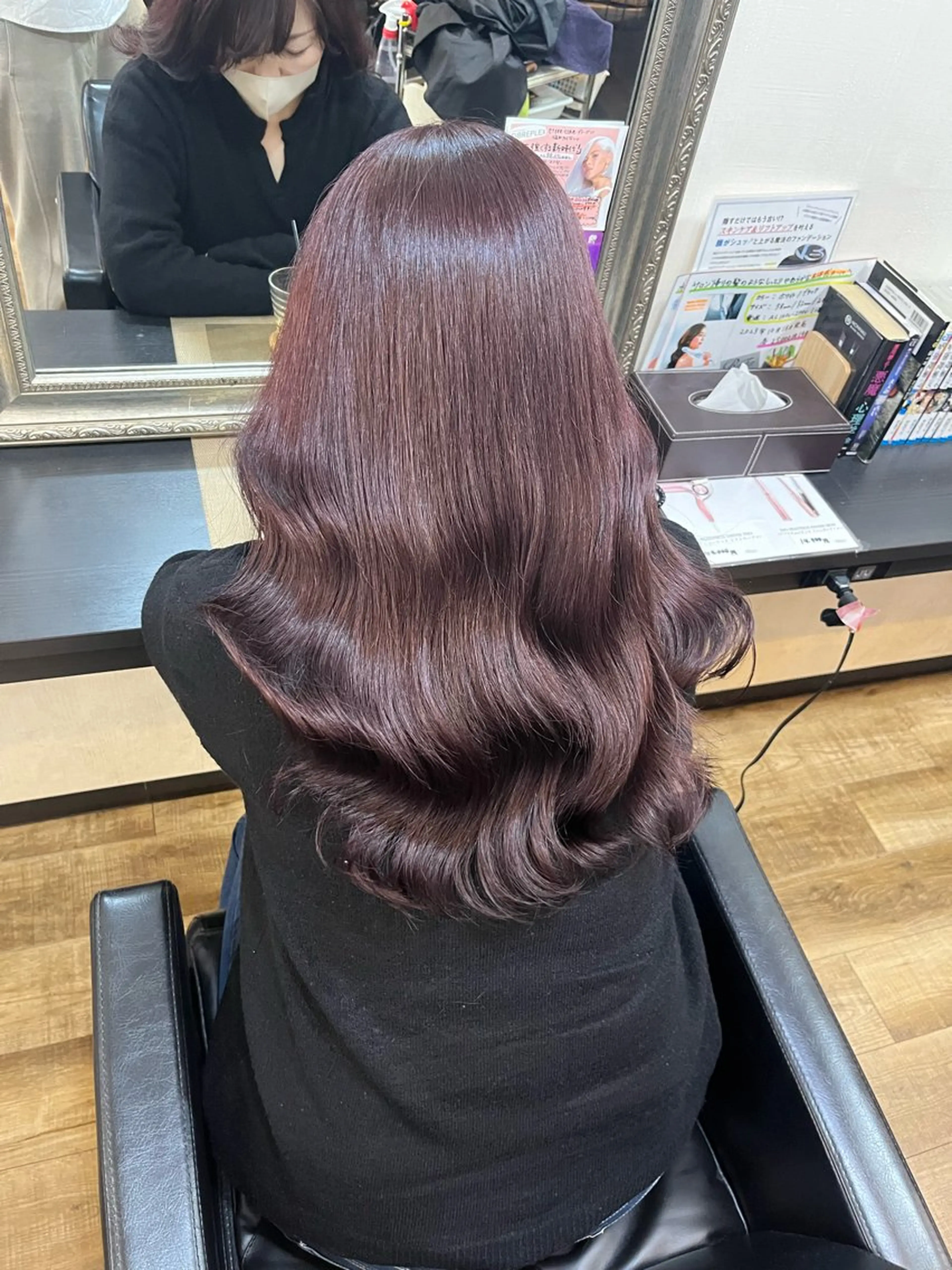 ロング カラー ラベンダーカラー ピンクカラー ピンクラベンダー レイヤーカット 小顔カット カット ヘアカラー きむえり/髪質改善 /うねり広がり改善のヘアスタイル