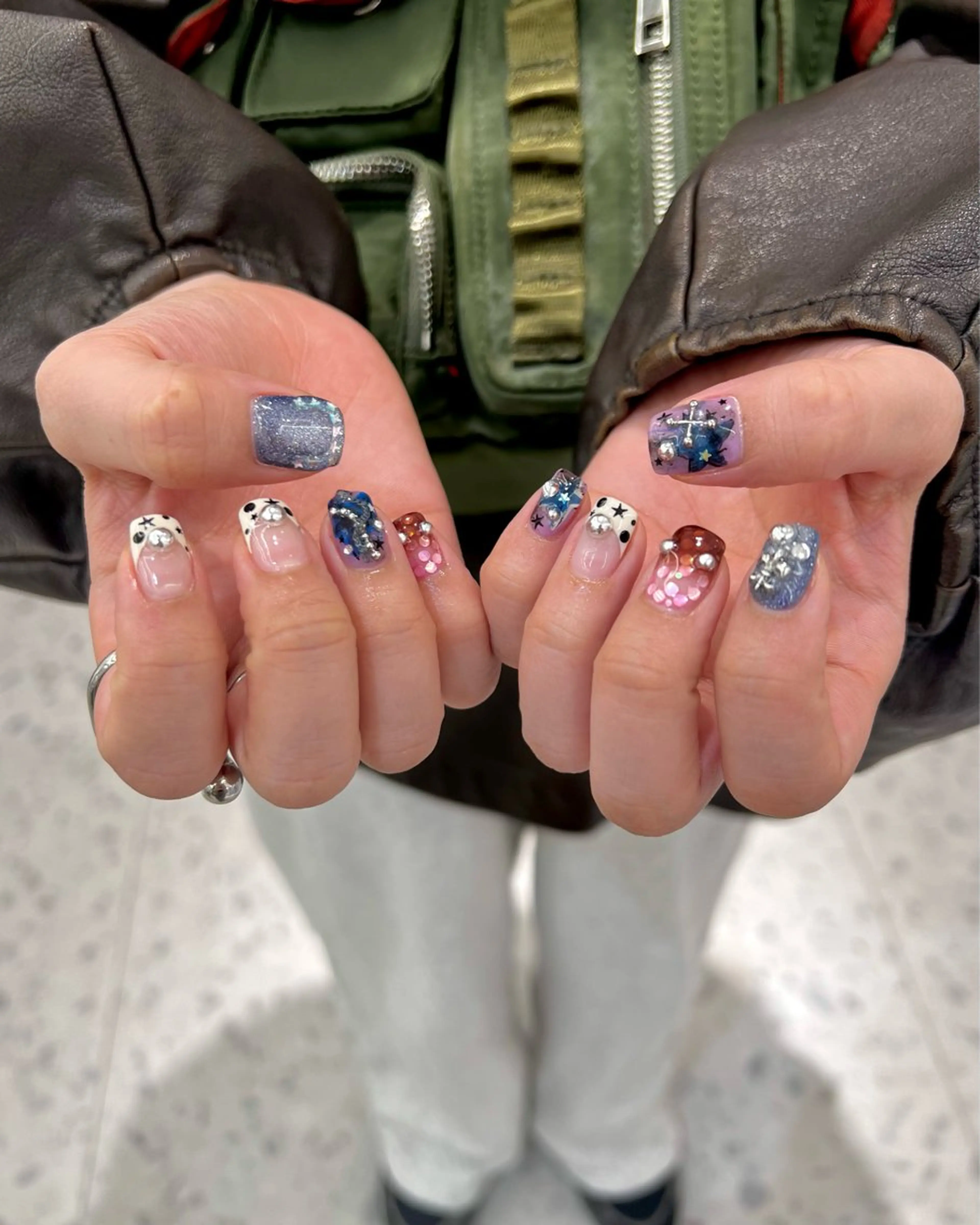 ネイル ハンドネイル 🧁🥕 asukaのネイルデザイン