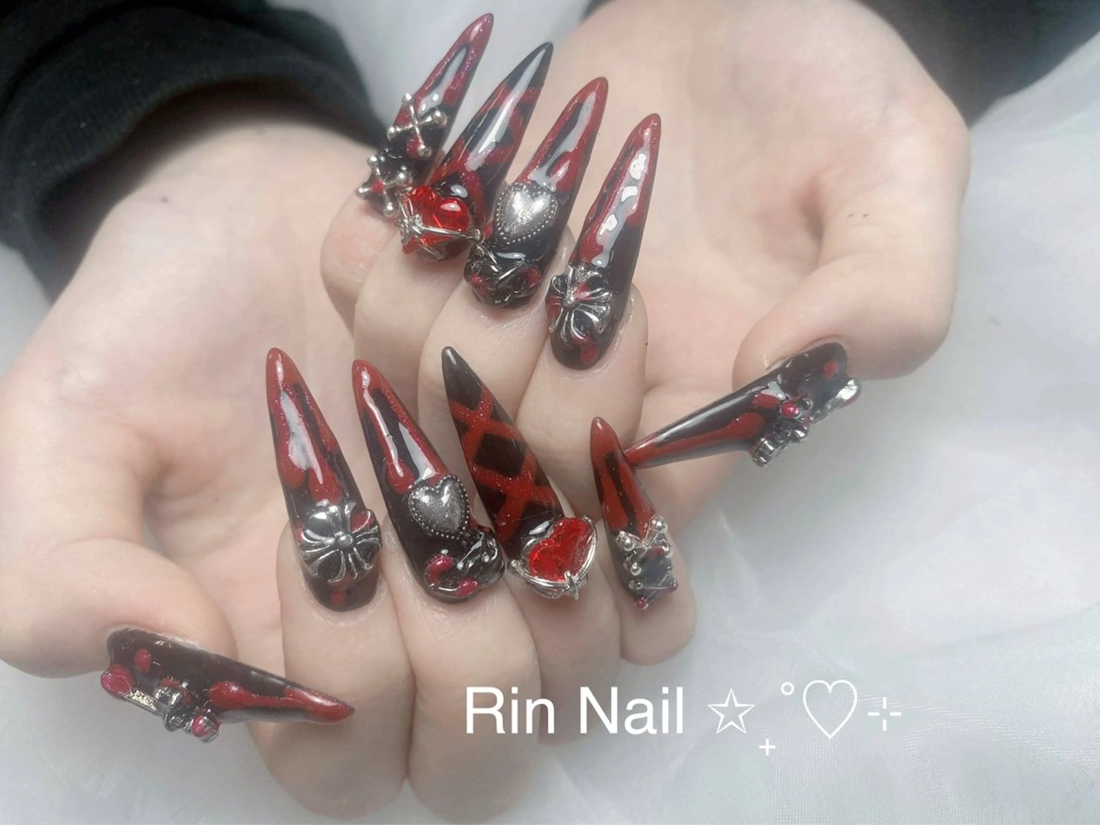 ネイル チークネイル フラッシュネイル フラワーネイル フットネイル ジェルネイル ハンドネイル Rin Nail Shinokuboのネイルデザイン