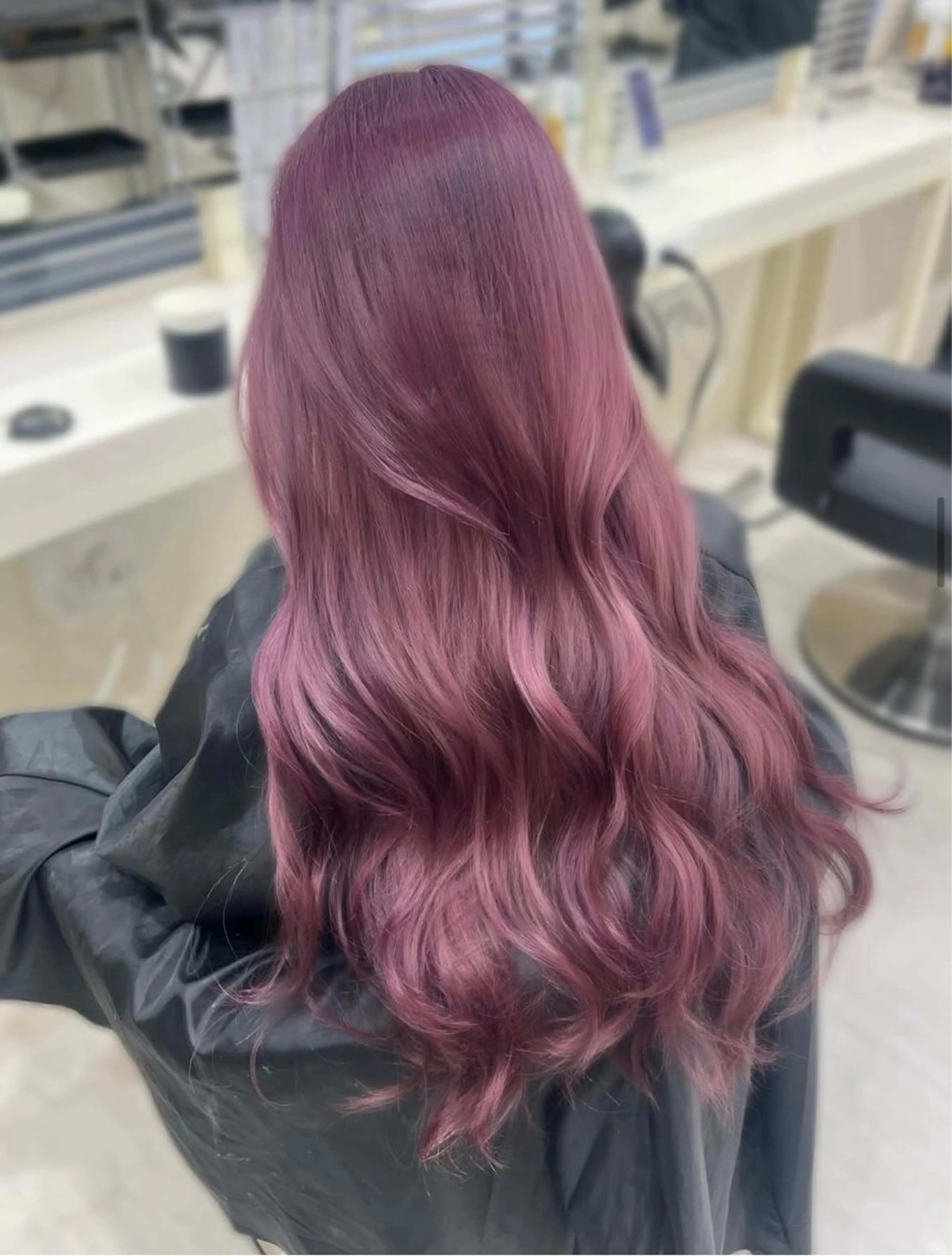 ロング カラー ヘアアレンジ ヘアカラー 韓国レイヤー＆ピンク 艶髪🩶maikoのヘアスタイル