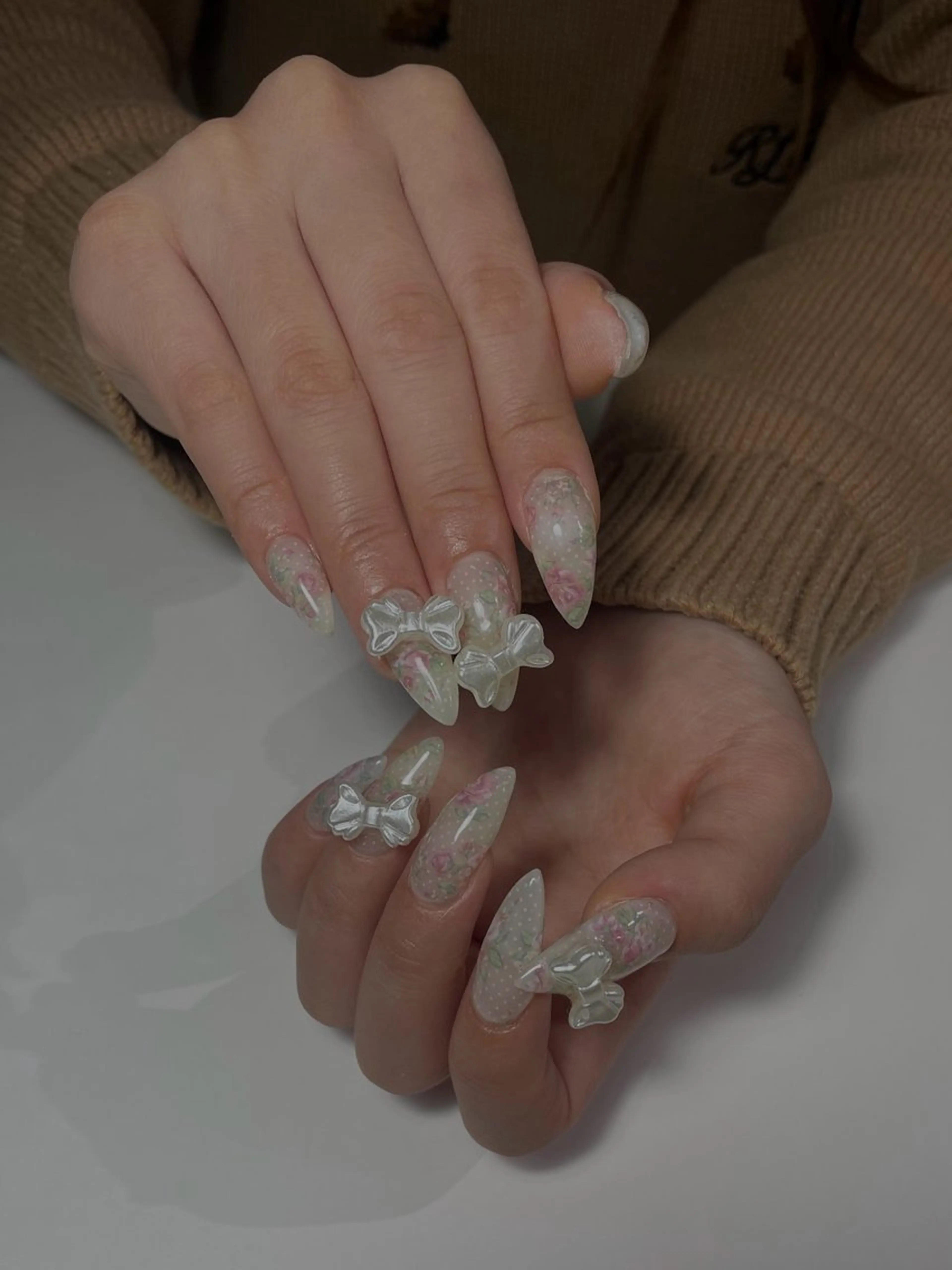 ネイル ハンドネイル One HARUNAのネイルデザイン