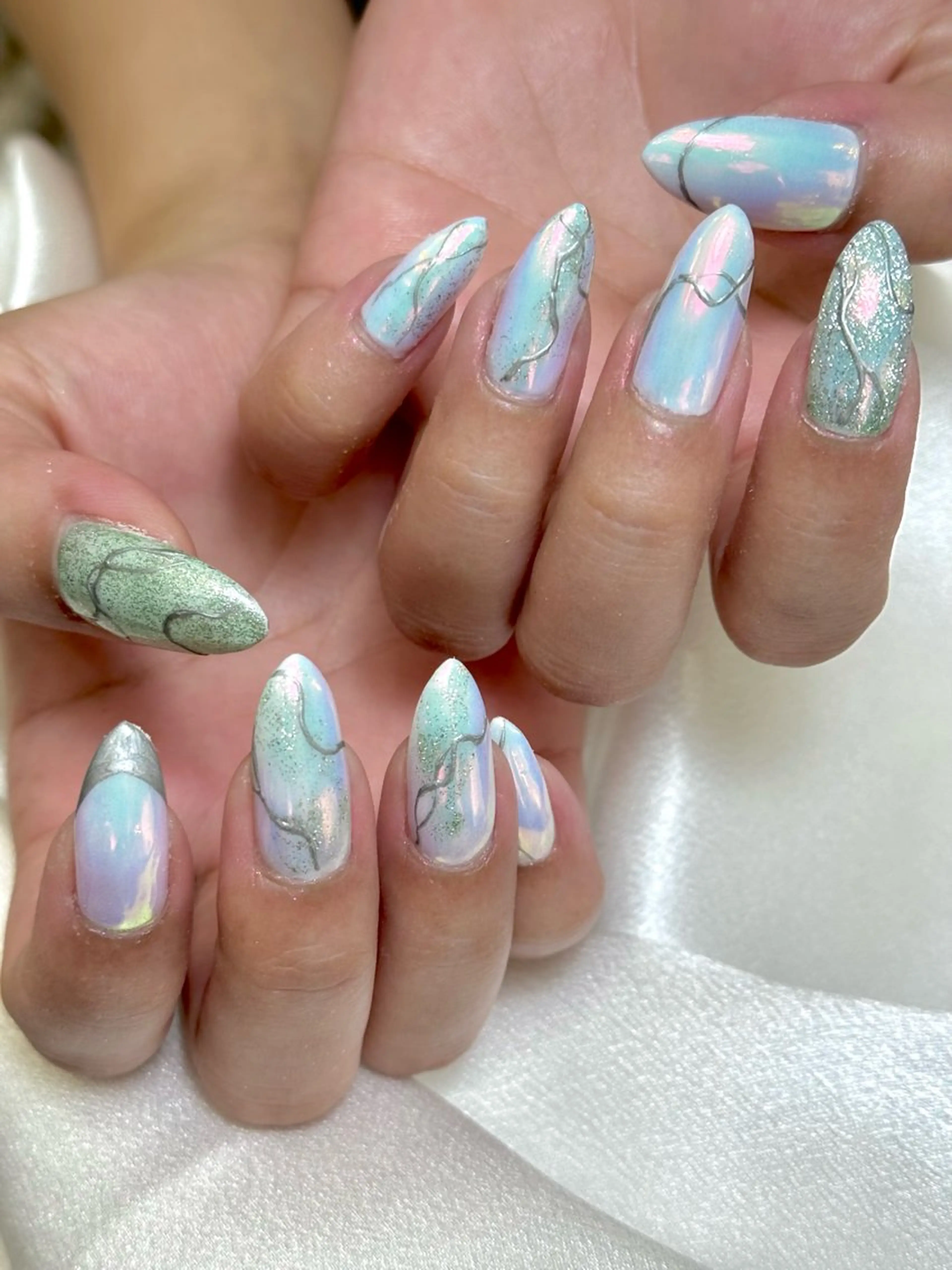 ネイル ハンドネイル nail room 5890  noaのネイルデザイン