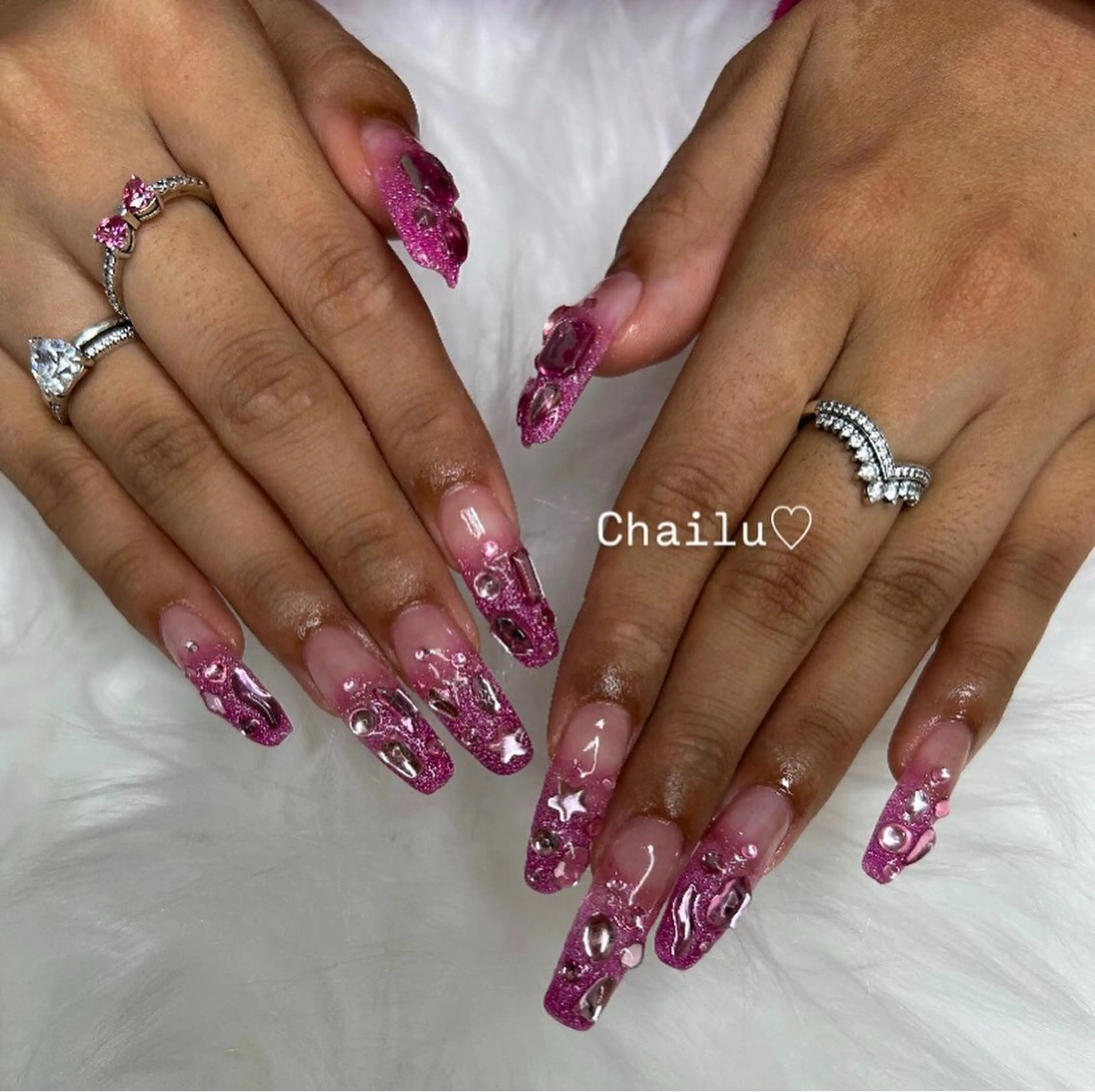 ネイル 伊佐 愛海のネイルデザイン