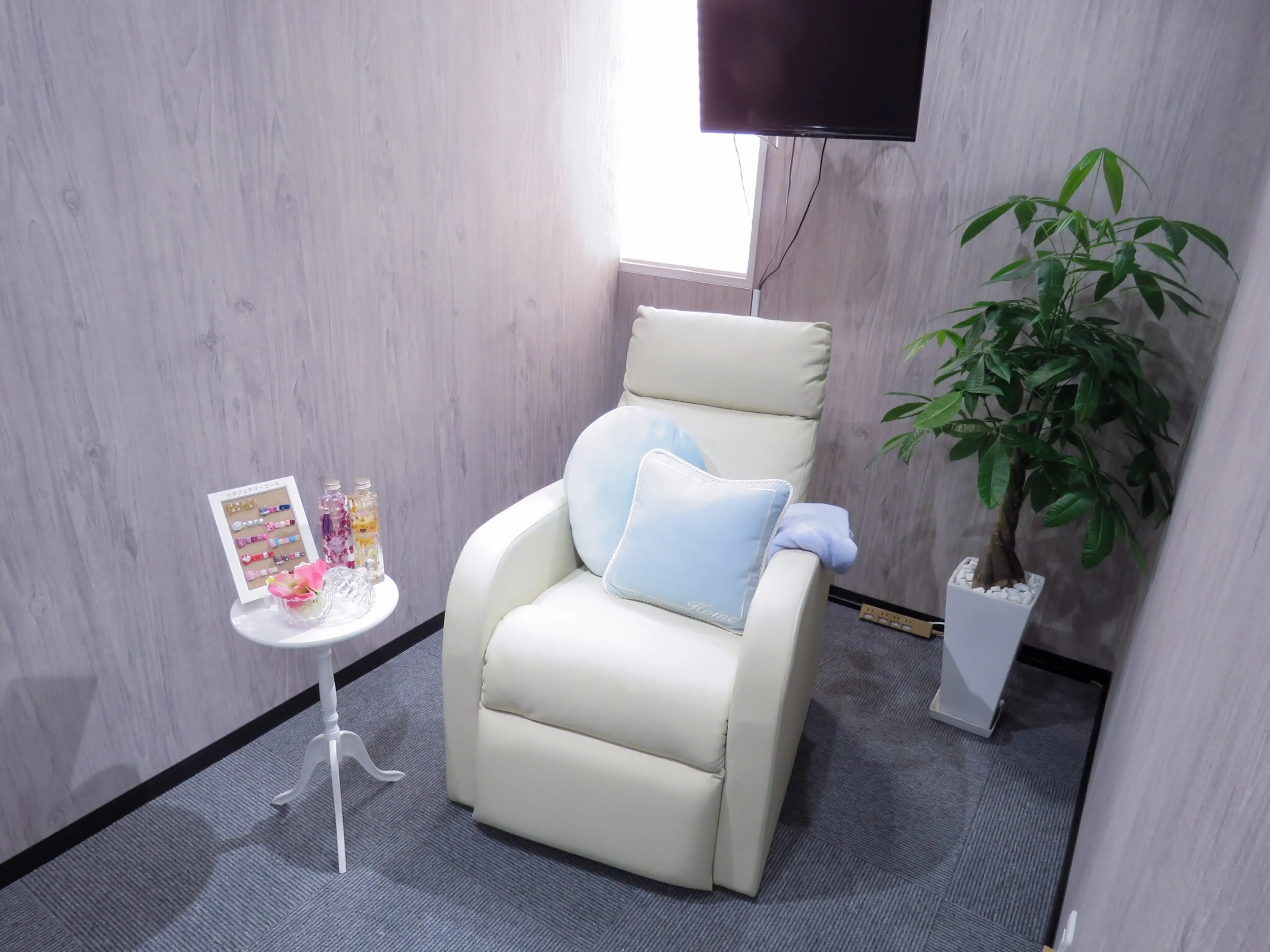 Beauty Veil by HappyMagicNAIL の内観・外観1