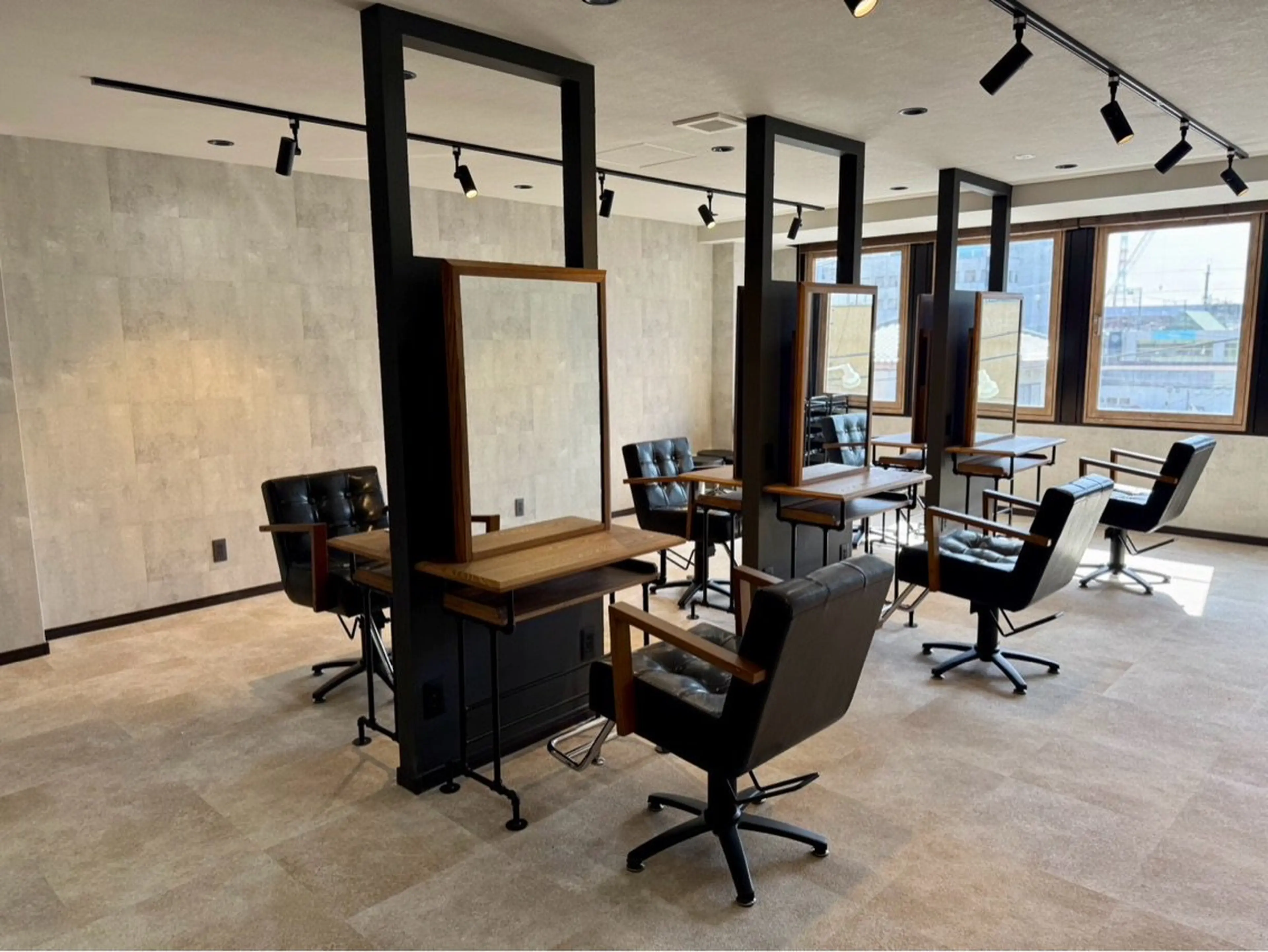 SoLの内観・外観2