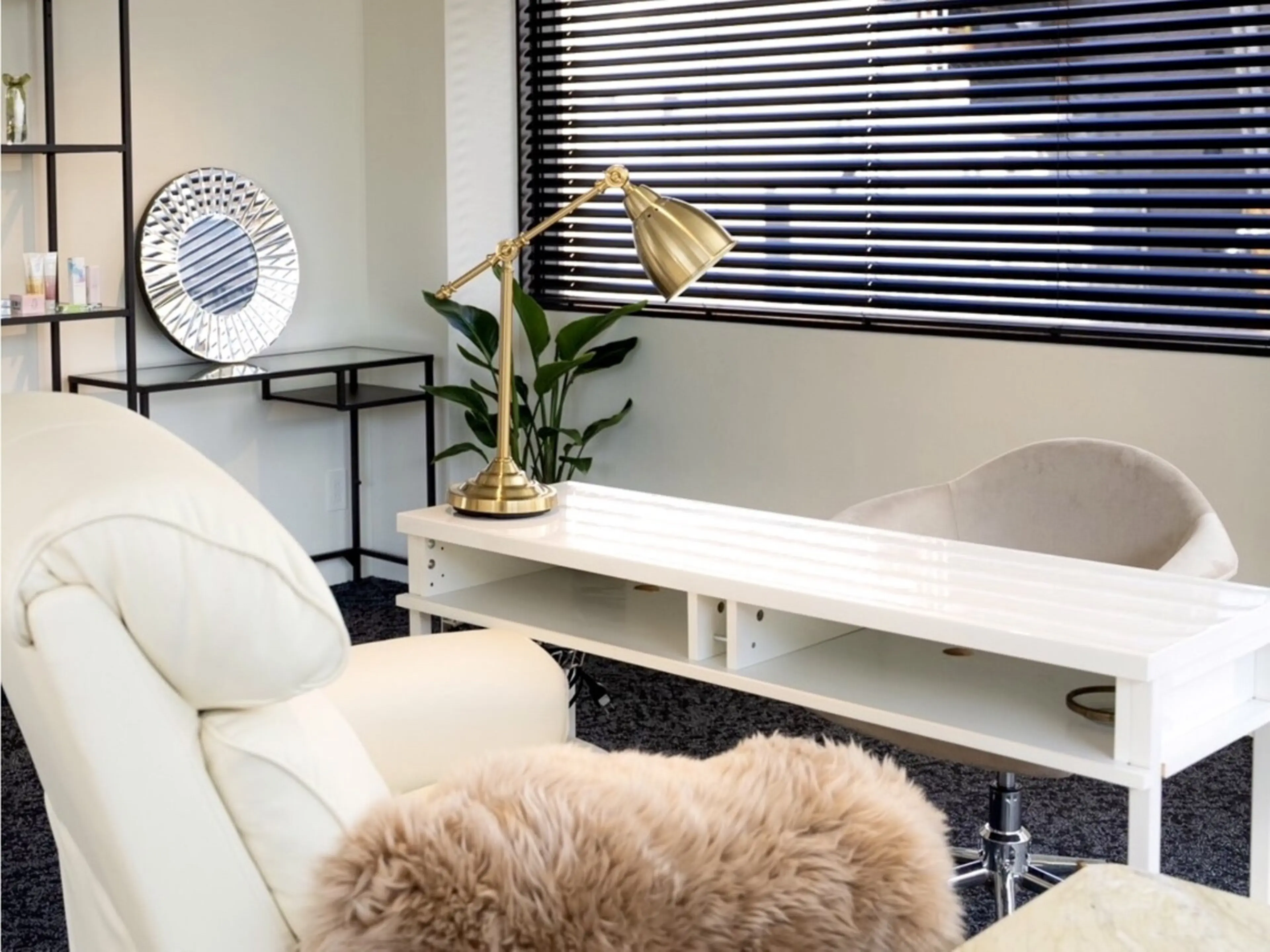 nail salon into_の内観・外観2