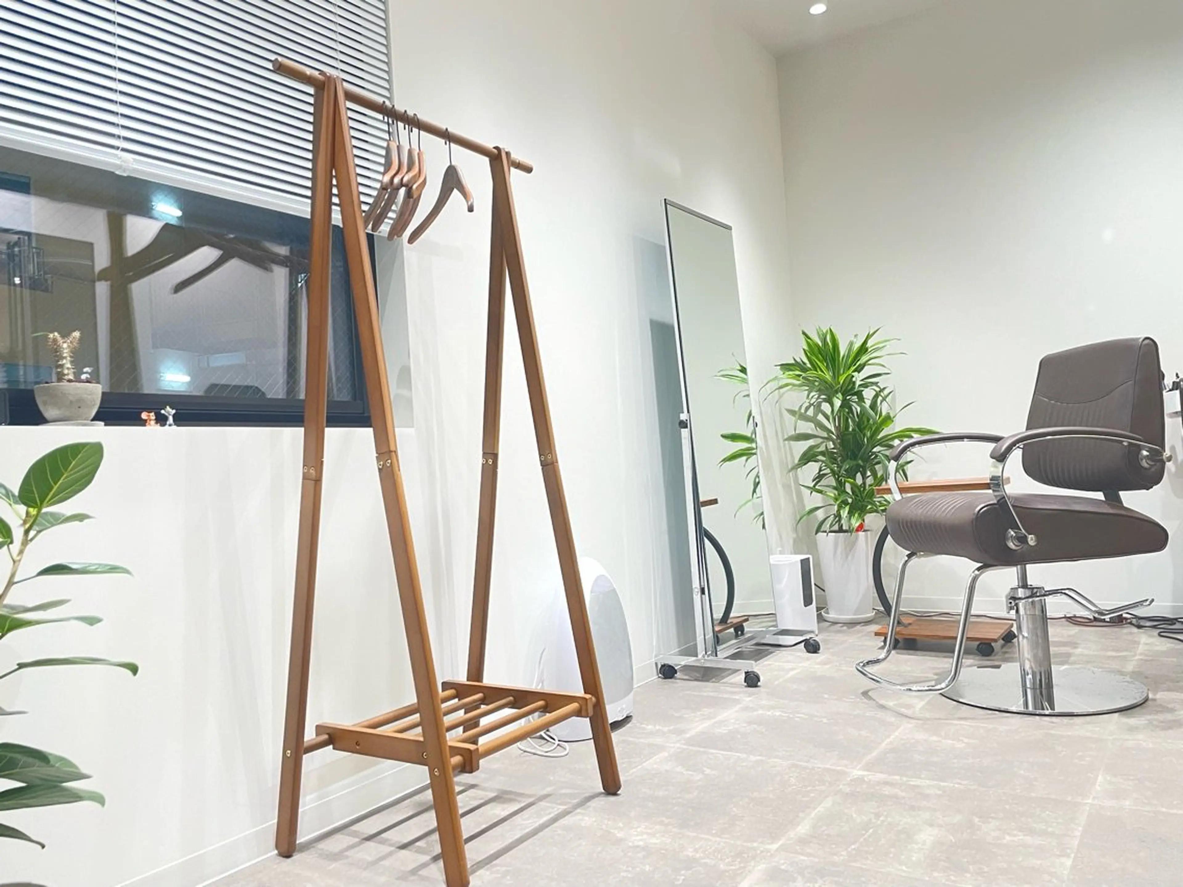 After5 Men's cutの内観・外観3