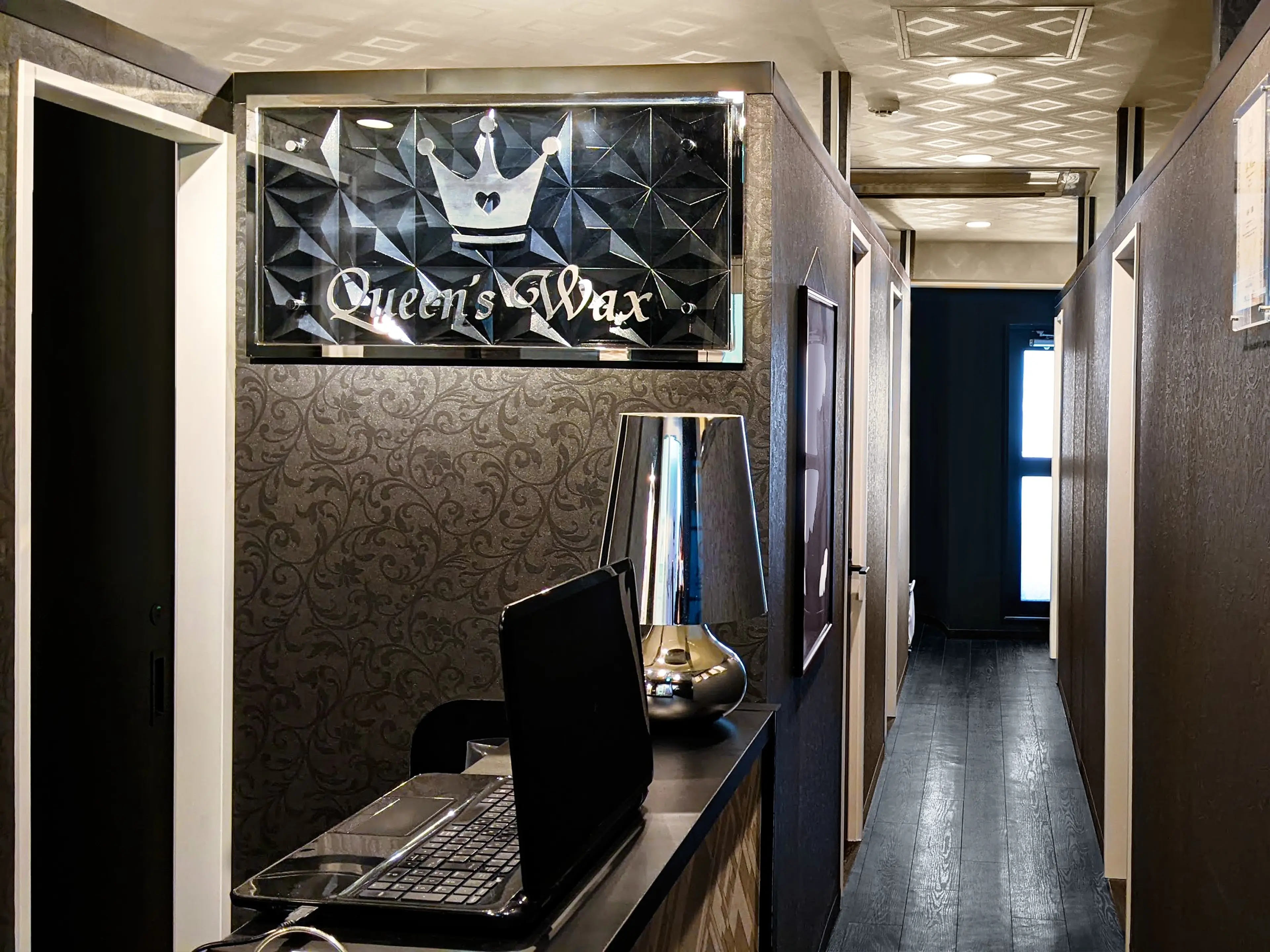 ブラジリアンワックス脱毛サロン Queen'sWax（クイーンズワックス）新宿店の内観・外観1