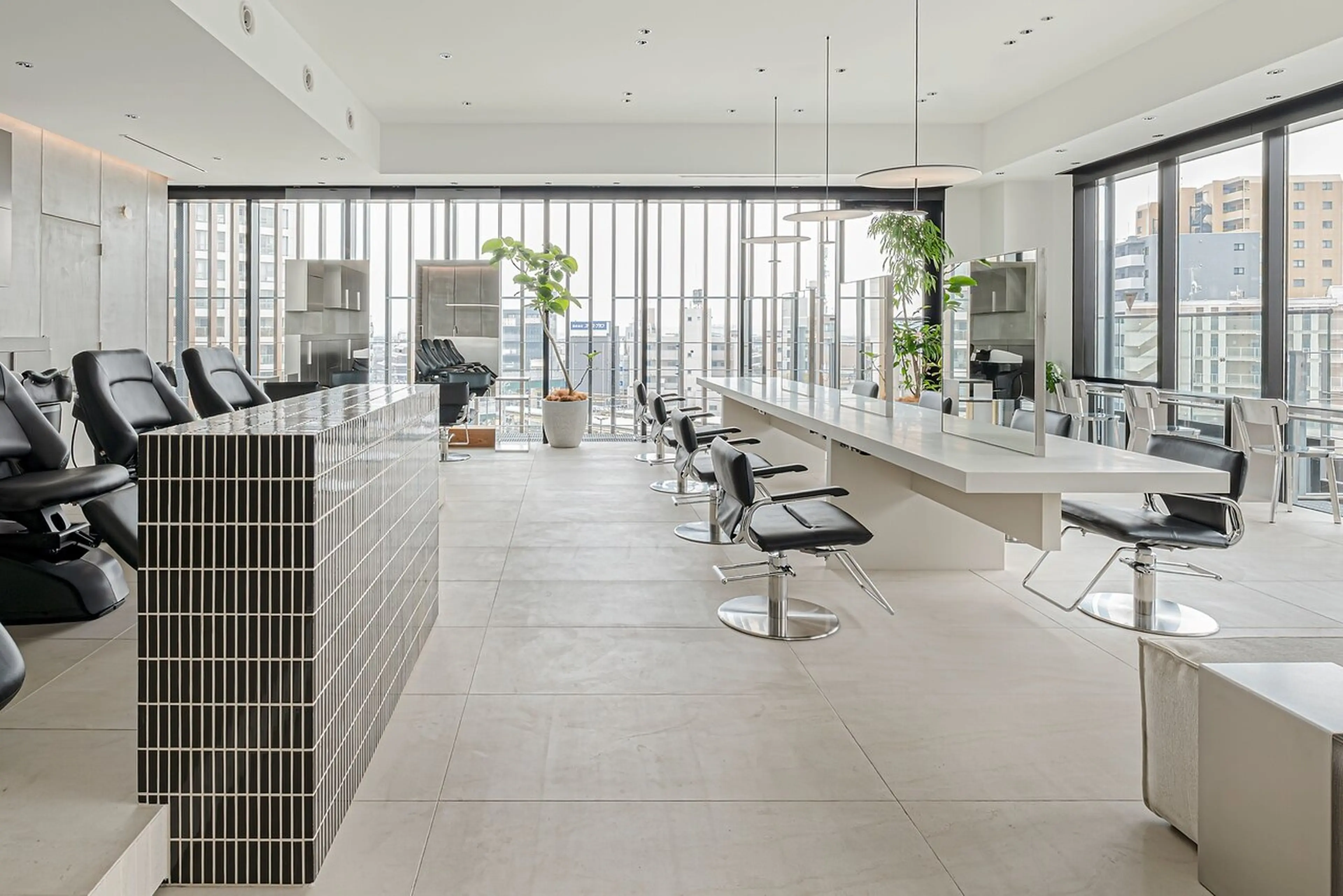 ELEN向ヶ丘遊園の内観・外観2