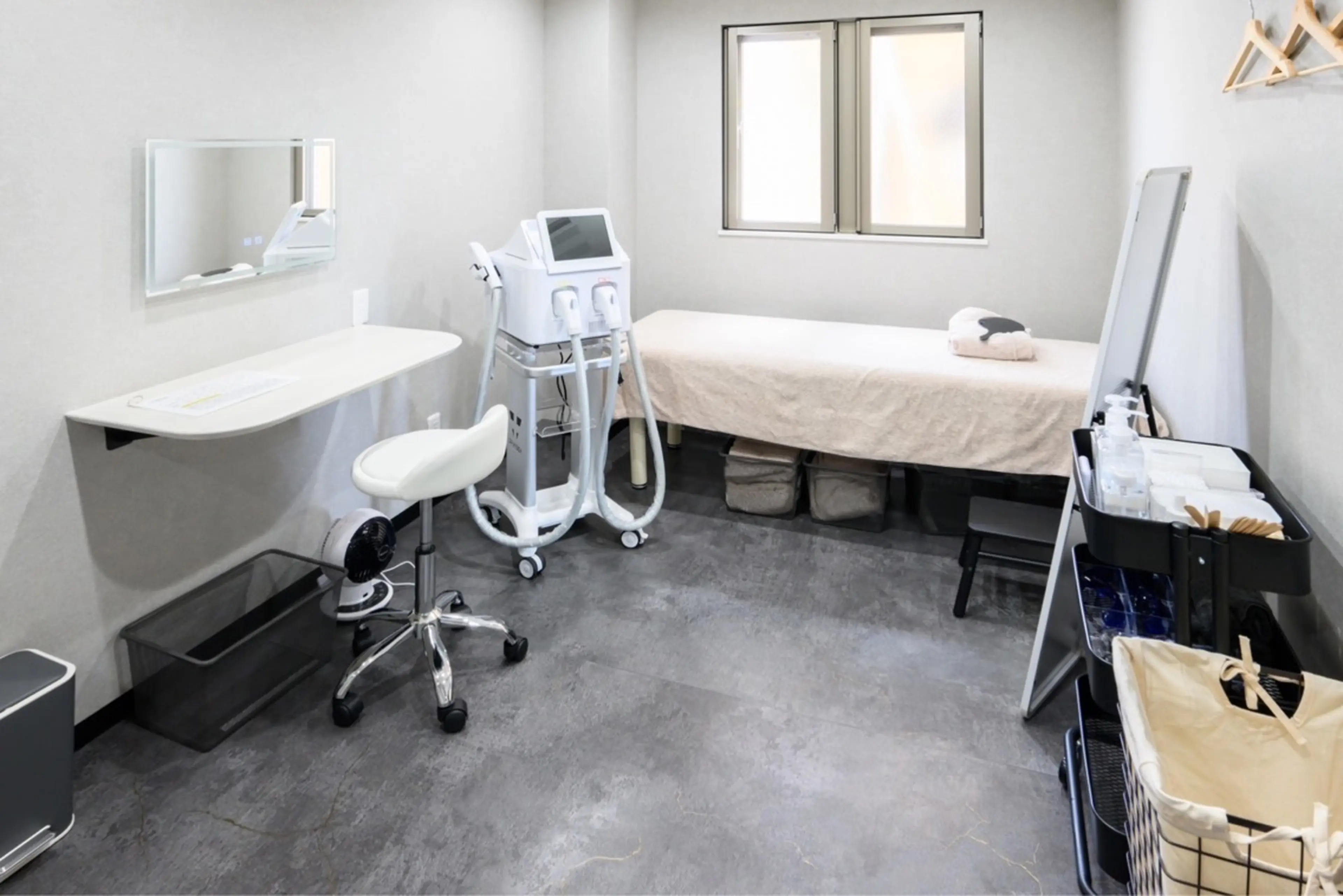 Salon aimの内観・外観2