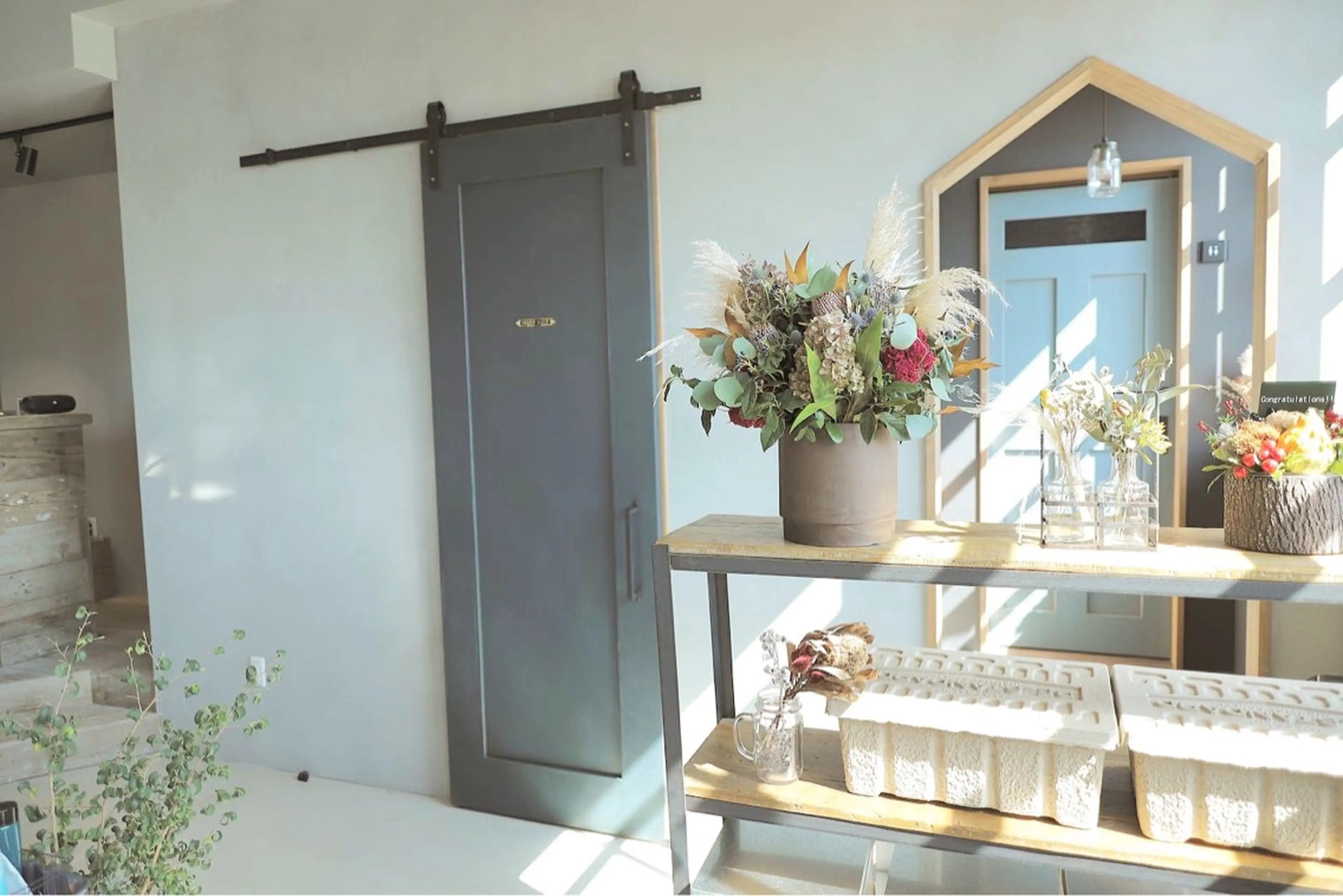 Hair Salon Lomaの内観・外観1