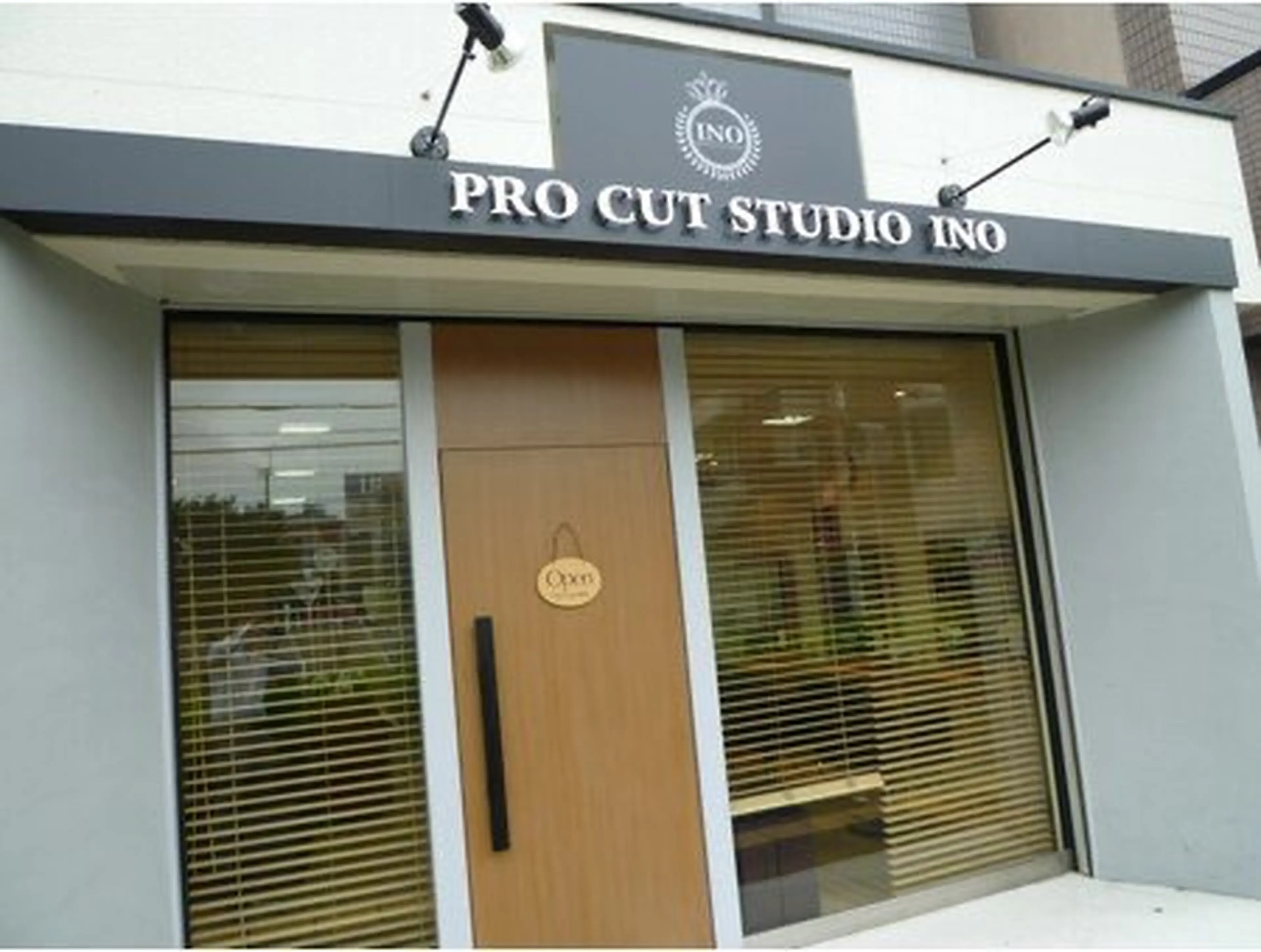 INOの内観・外観1