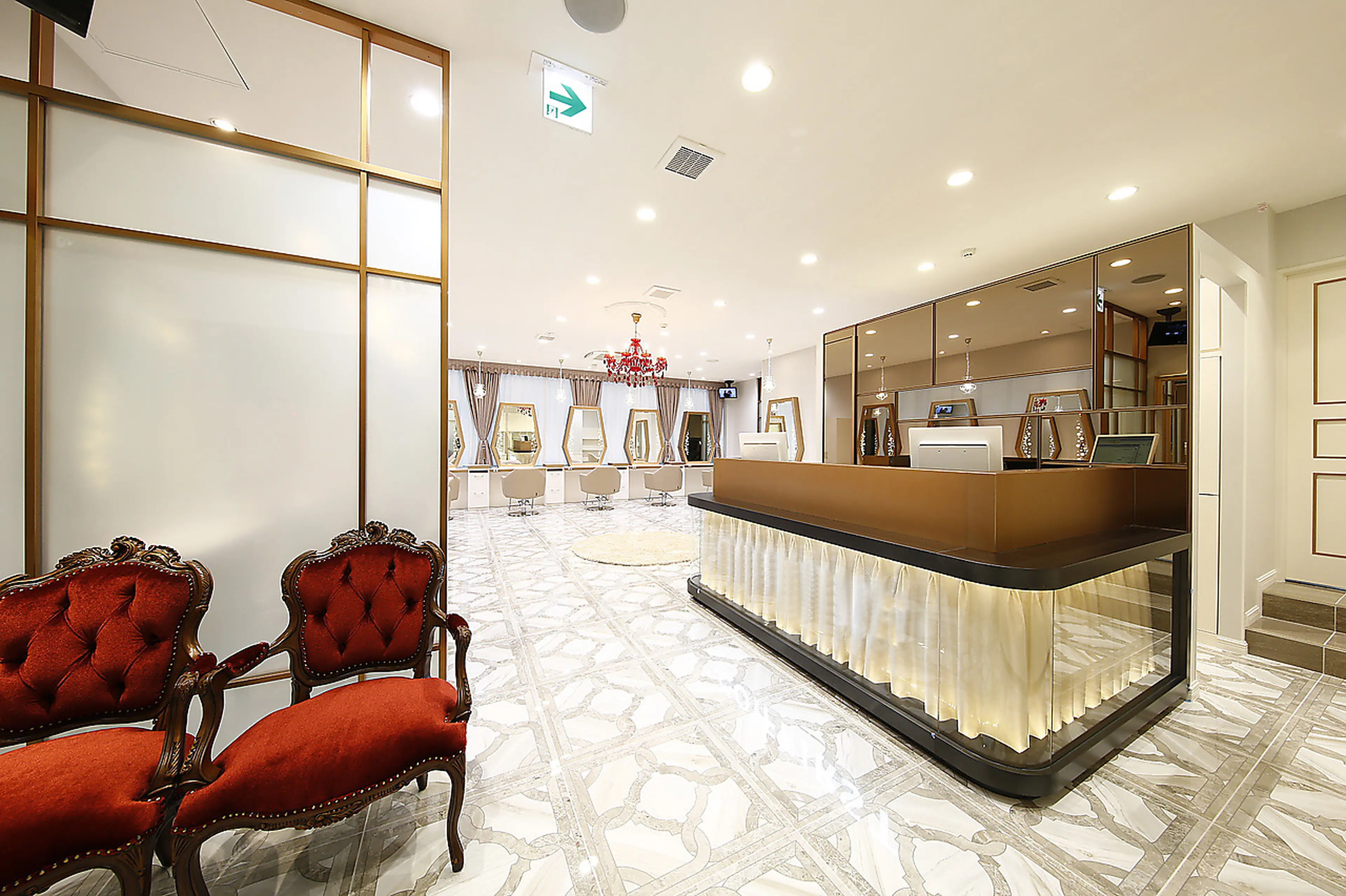 NAOKI HAIR DRESSING　銀座店の内観・外観1