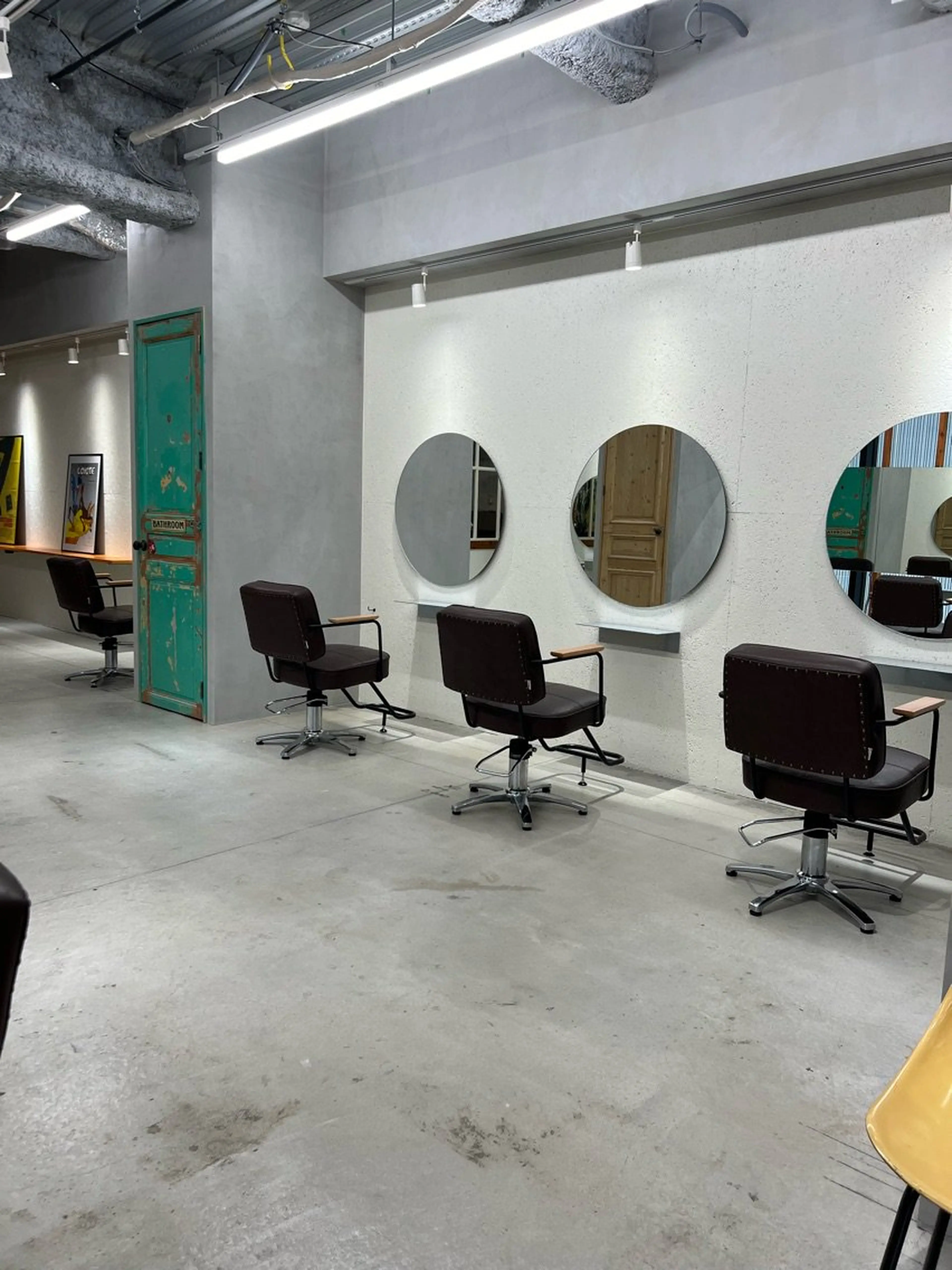 Lloydの内観・外観2