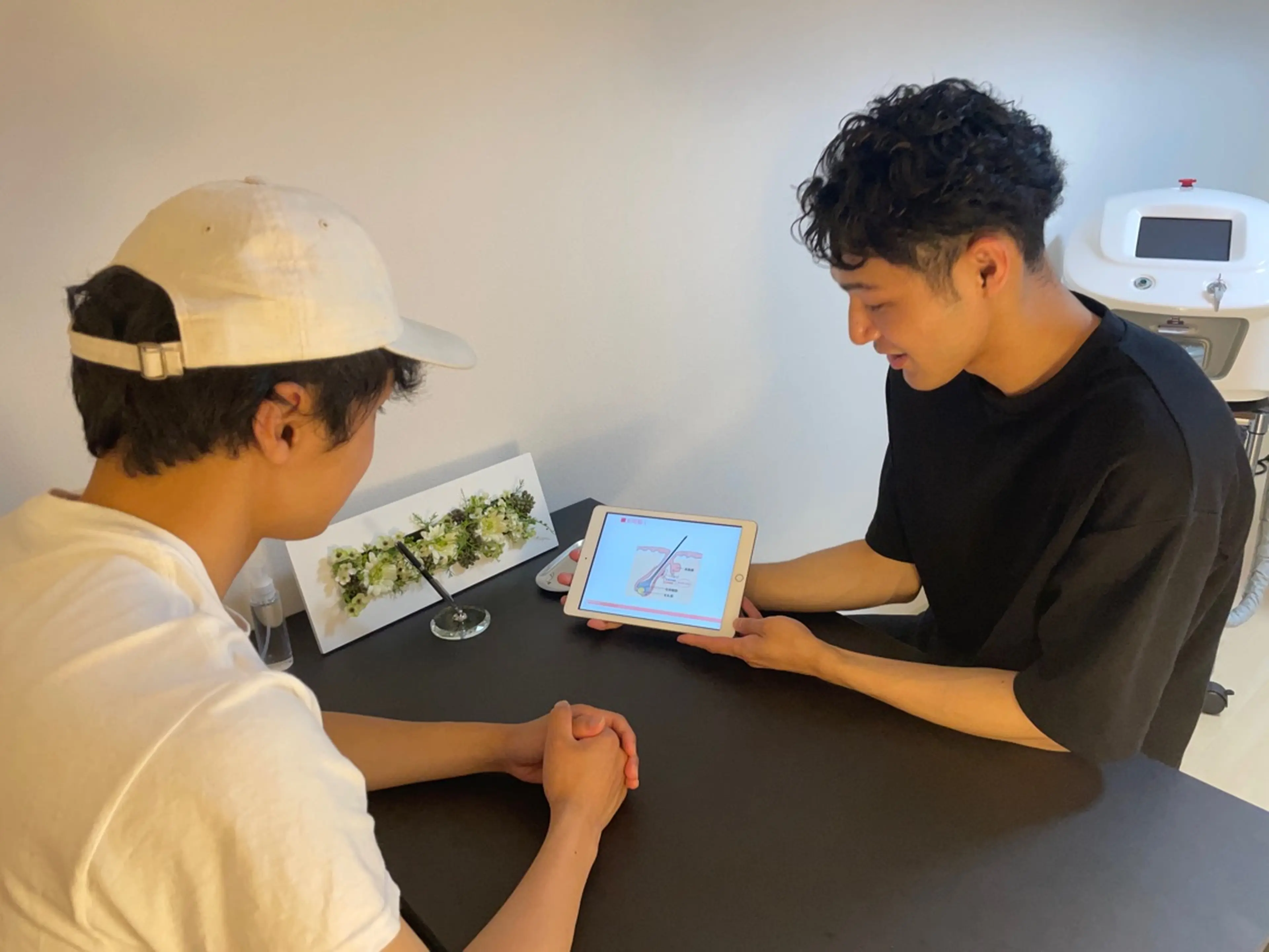 脱毛サロン KAvanceの内観・外観2