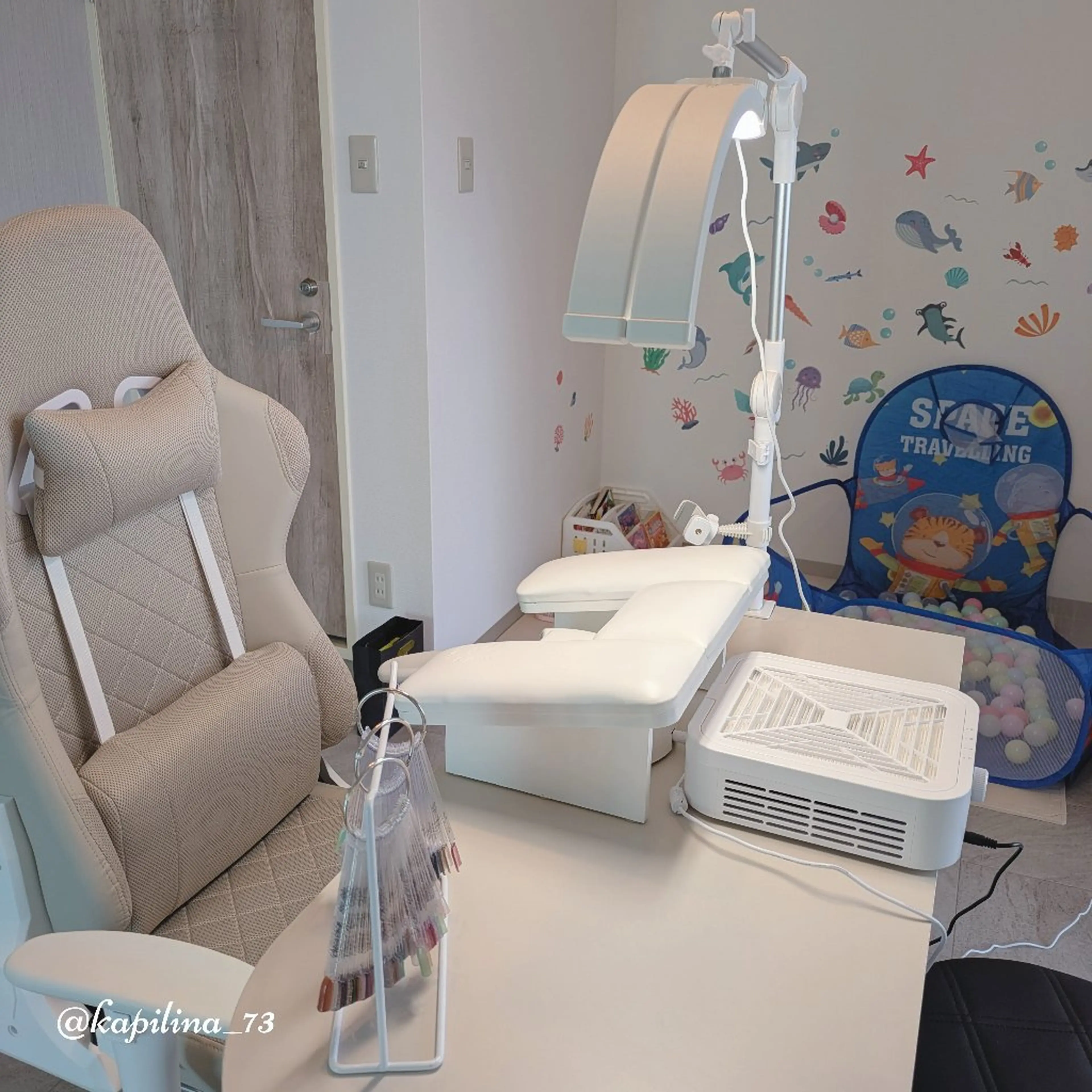 Nailsalon Ka pilinaの内観・外観1