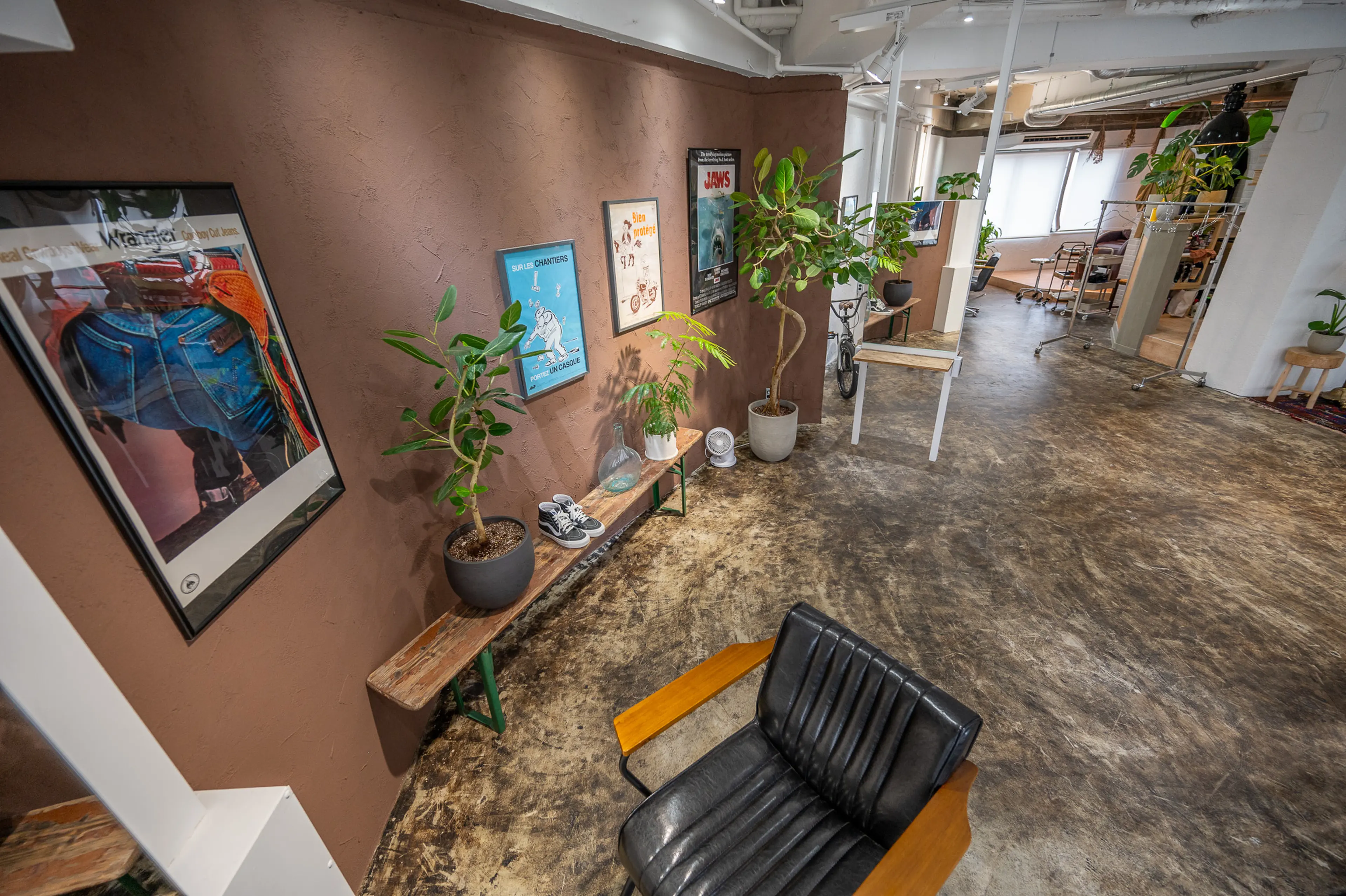 iSEEK(アイシーク)の内観・外観1