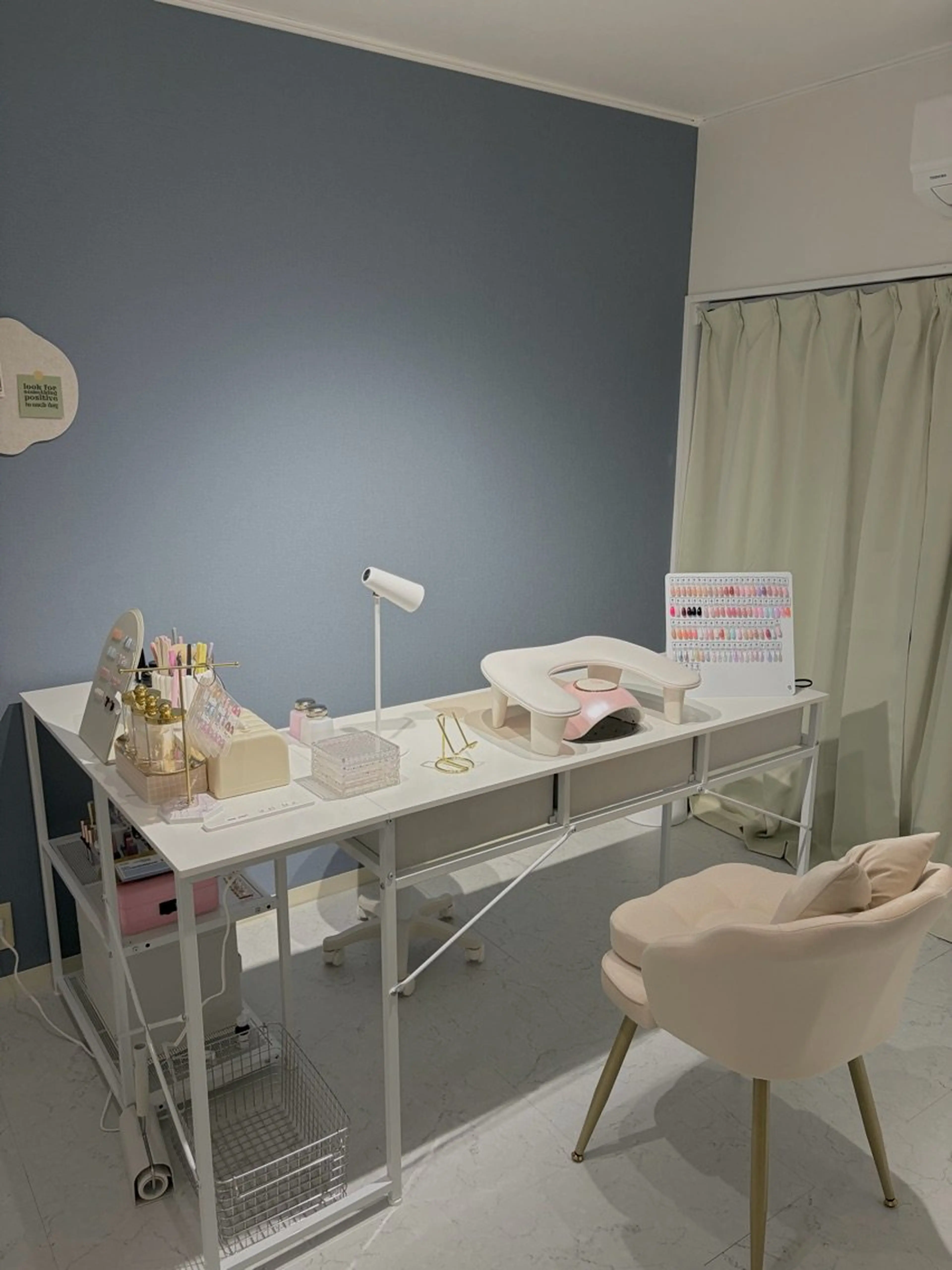 ちゃ〜み〜nailの内観・外観1