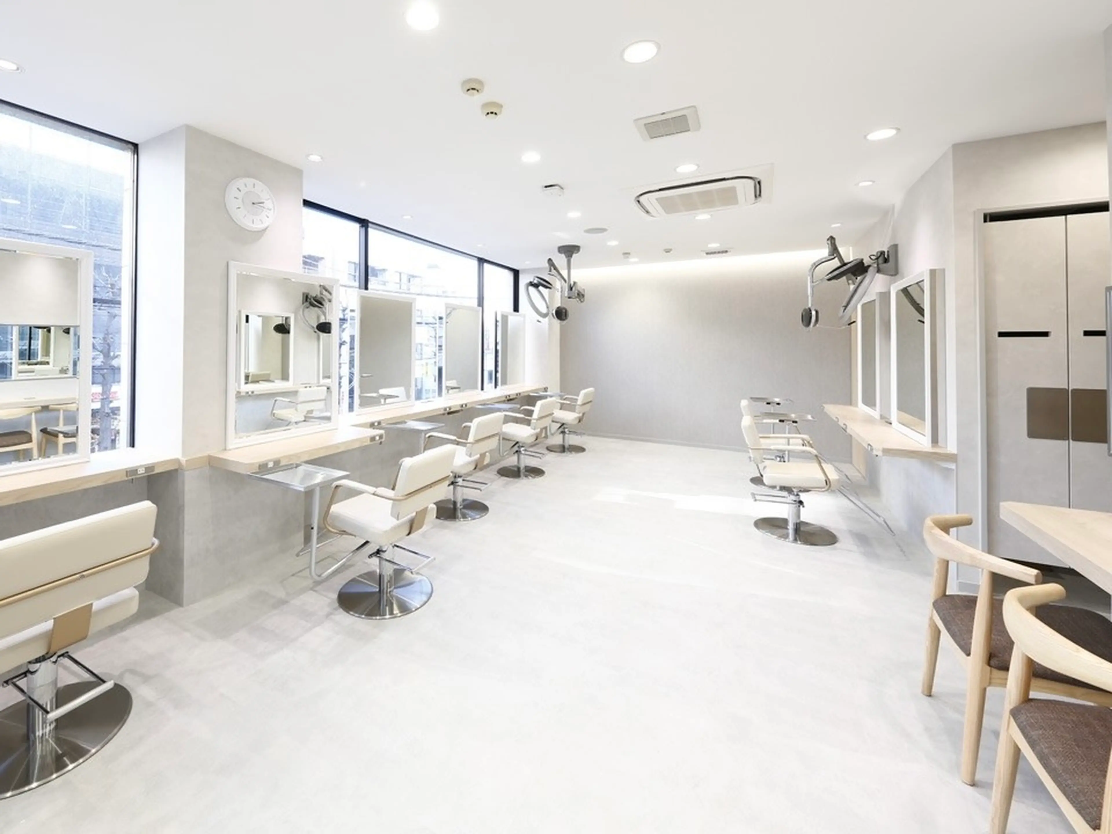 Ash高津店の内観・外観2