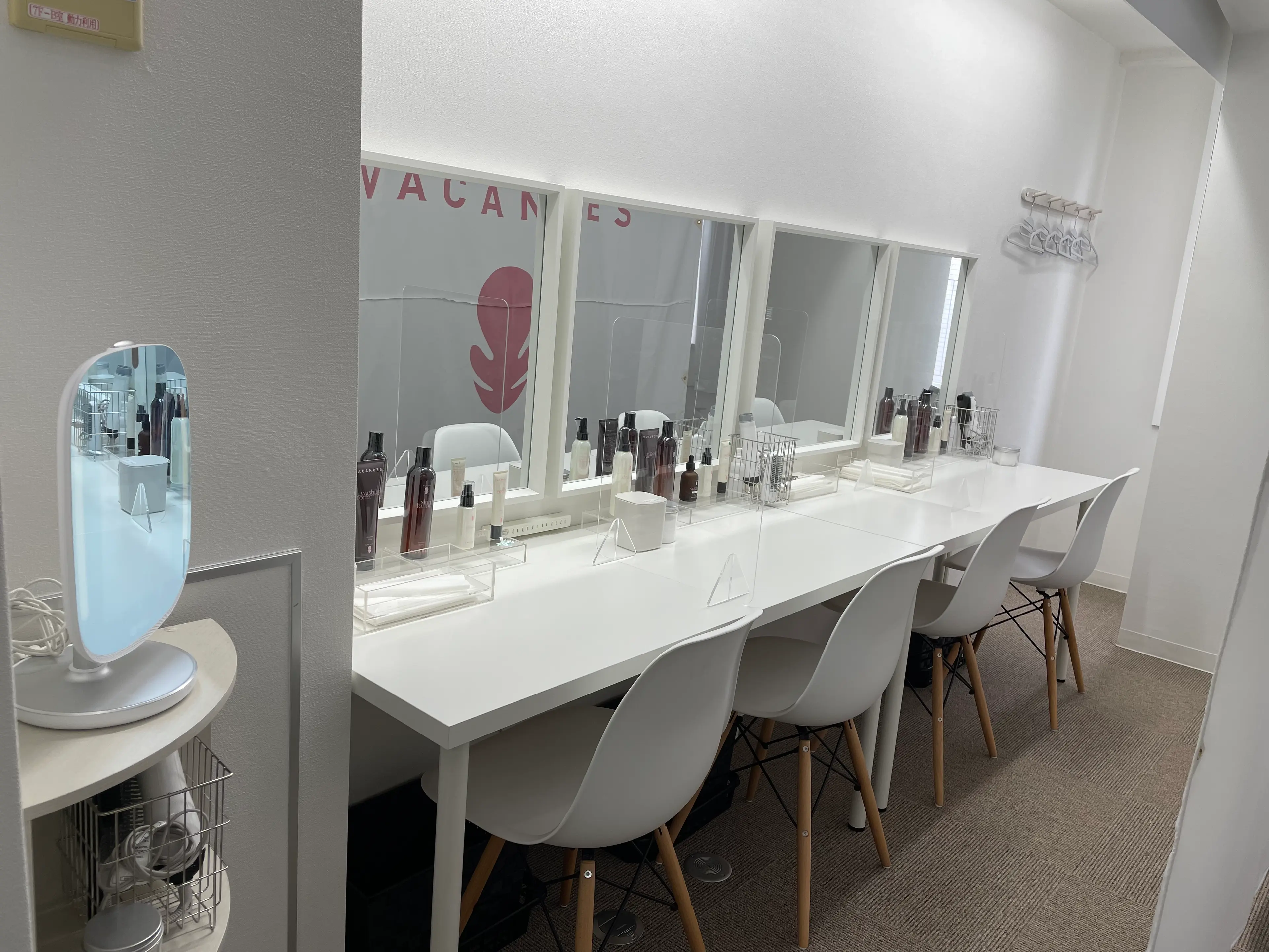 ヴァカンス　池袋店の内観・外観2