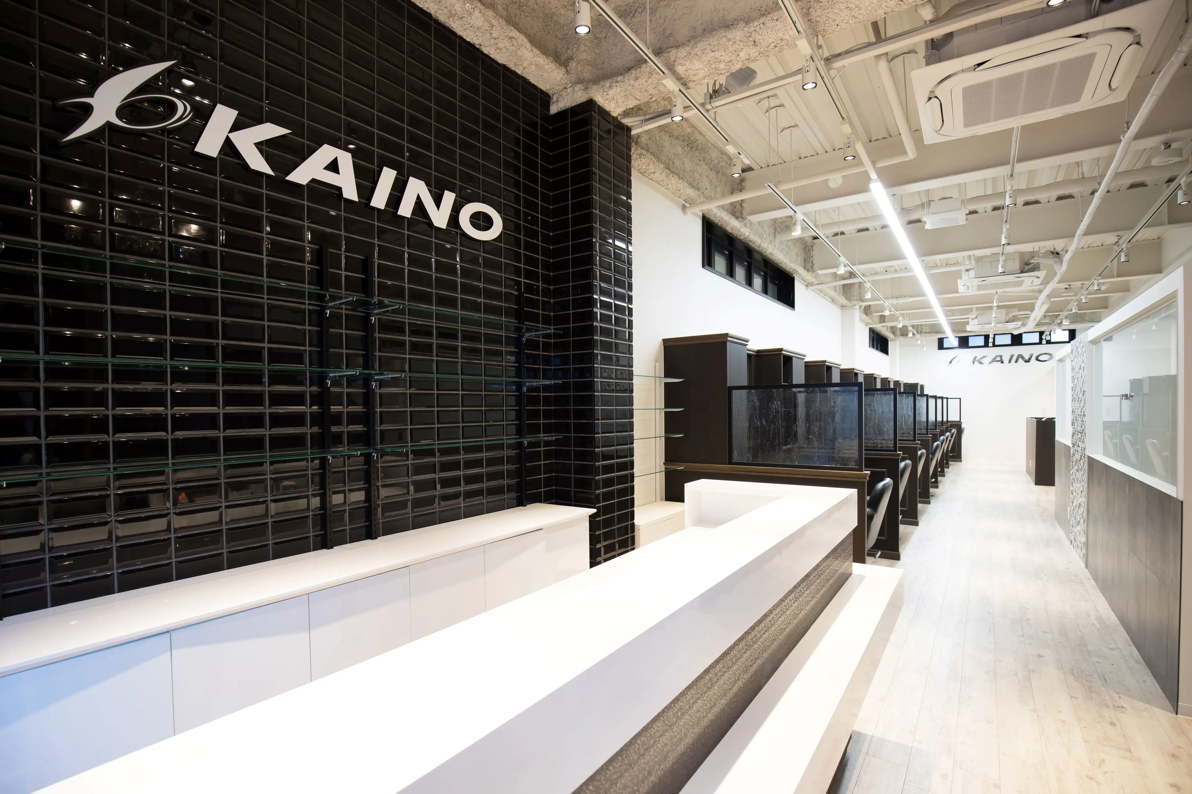 KAINO 梅田店の内観・外観1