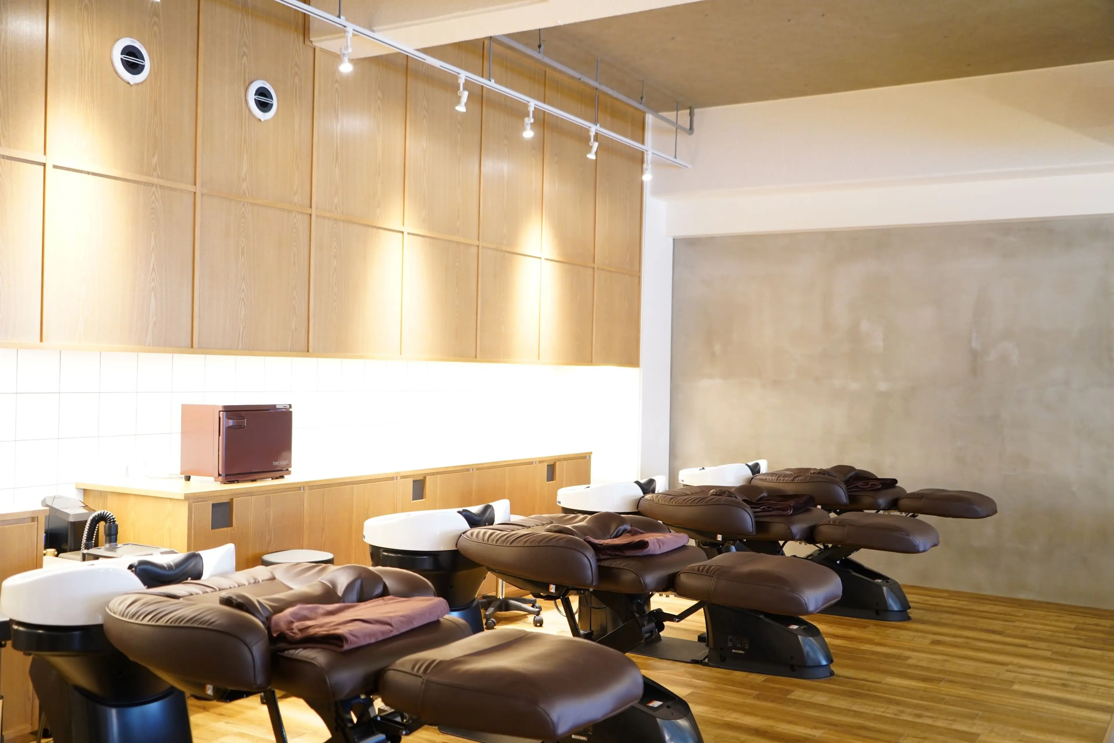 Rosso Hair&SPA 浦添店の内観・外観3