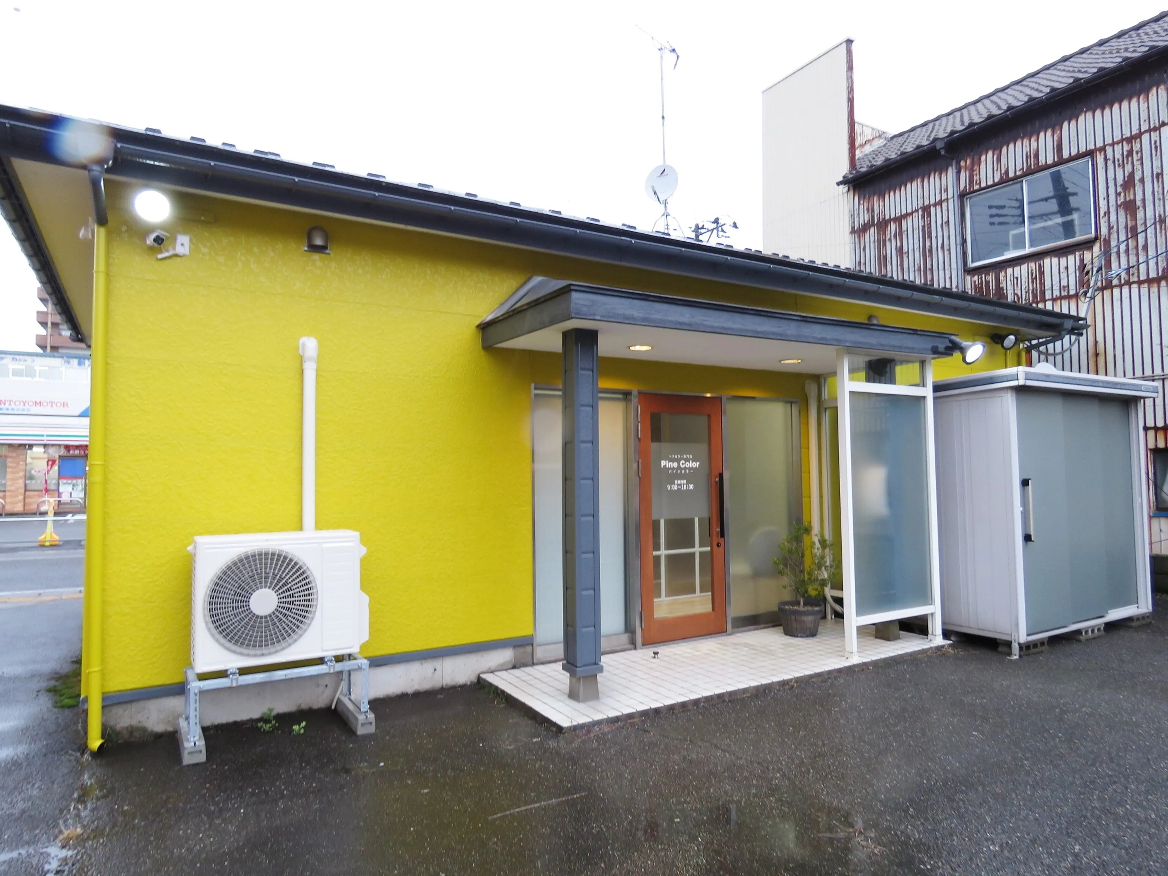 Pine Colorの内観・外観2