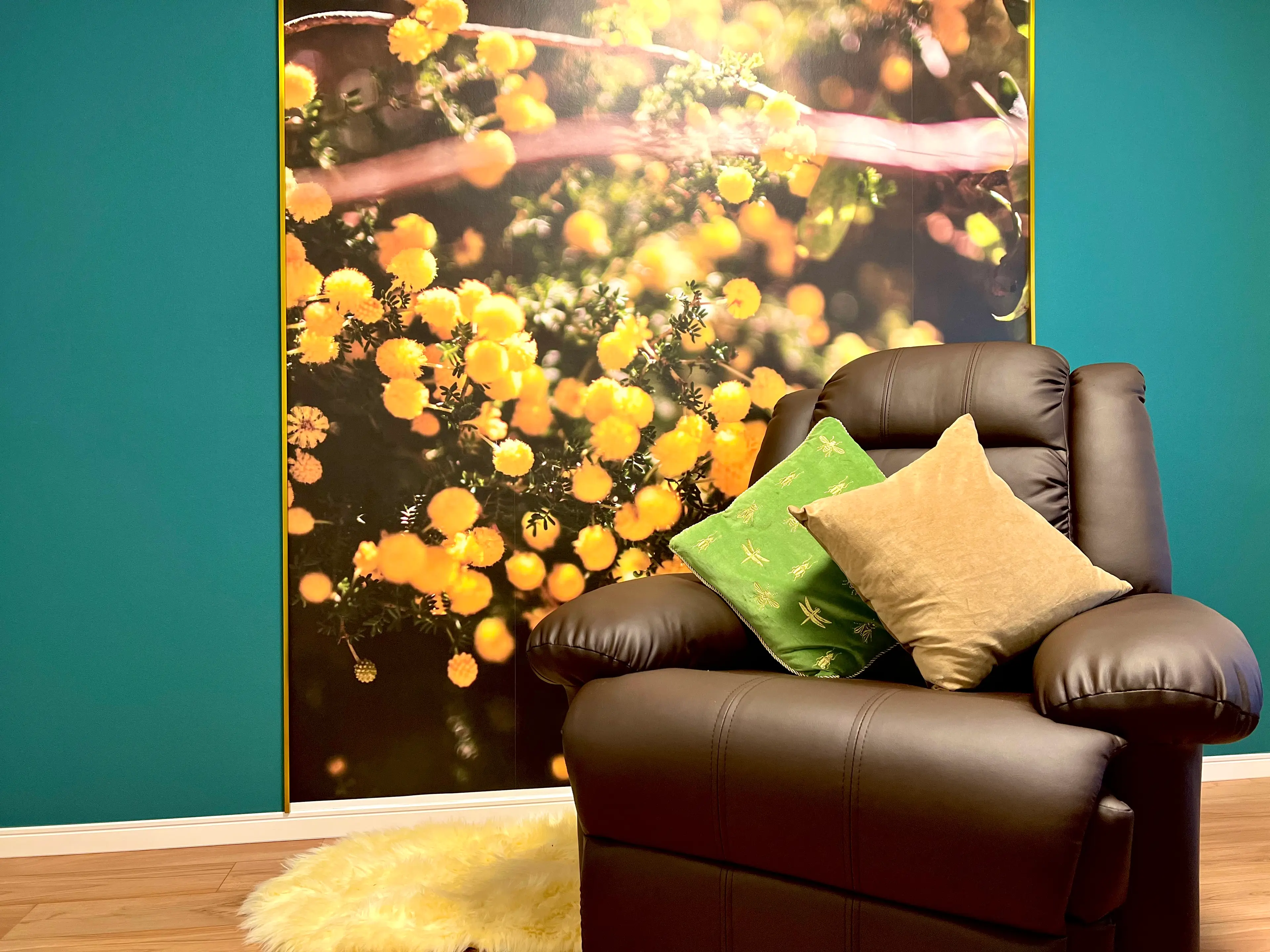 紬-tsumugi- 育成専門/爪・まつ毛・眉毛・髪の内観・外観2