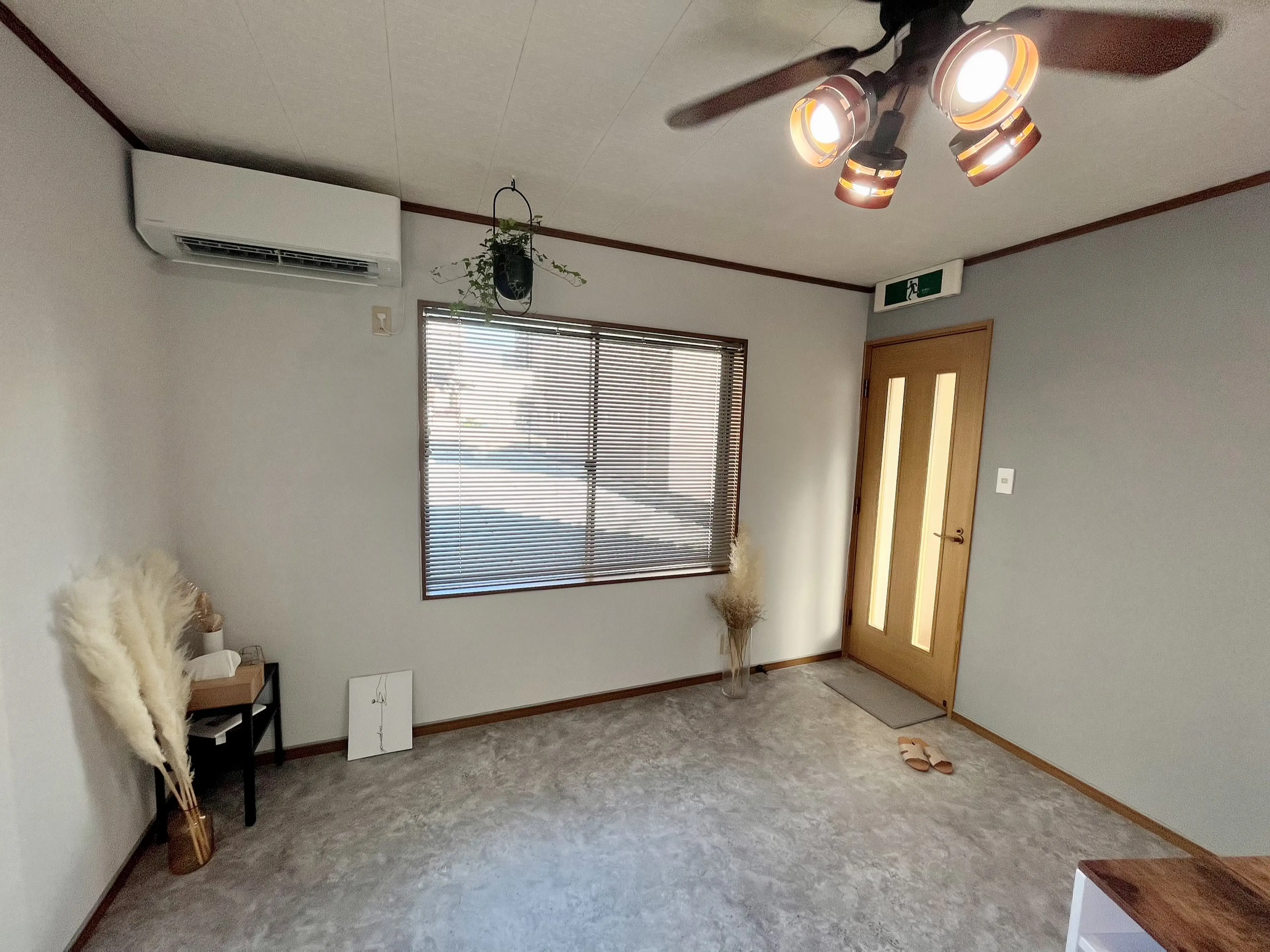 nailsalon_maluri_の内観・外観3