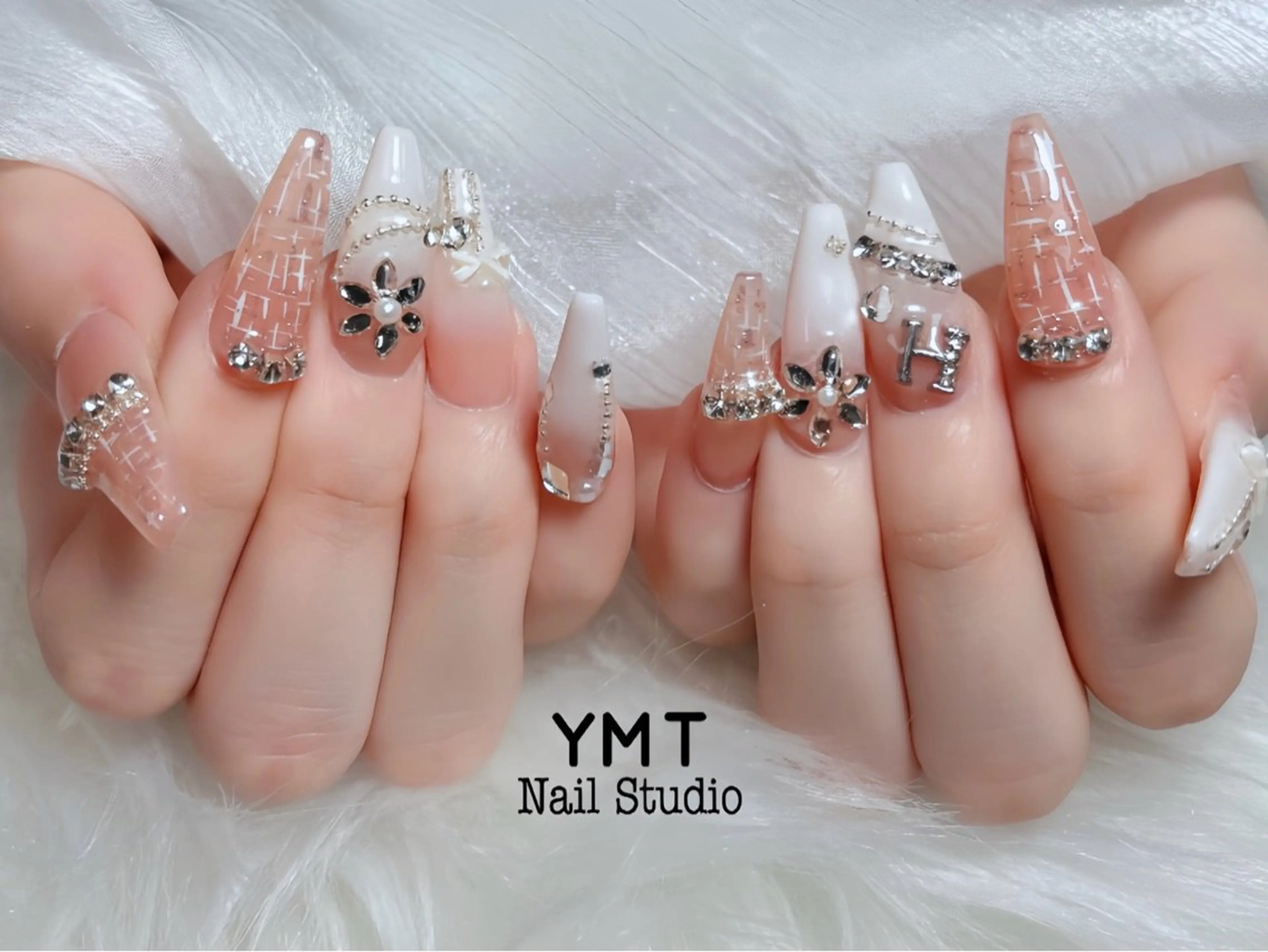YMT NailStudioの内観・外観2