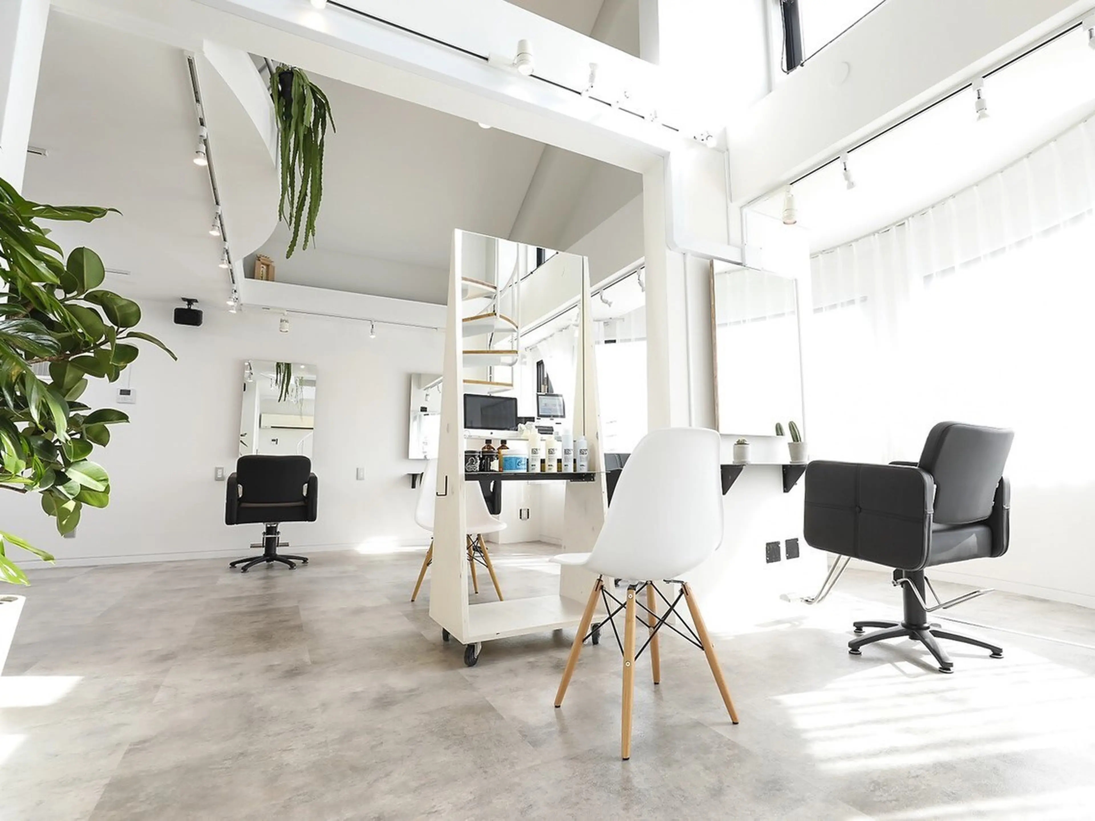 Agu hair benji 代々木上原の内観・外観2