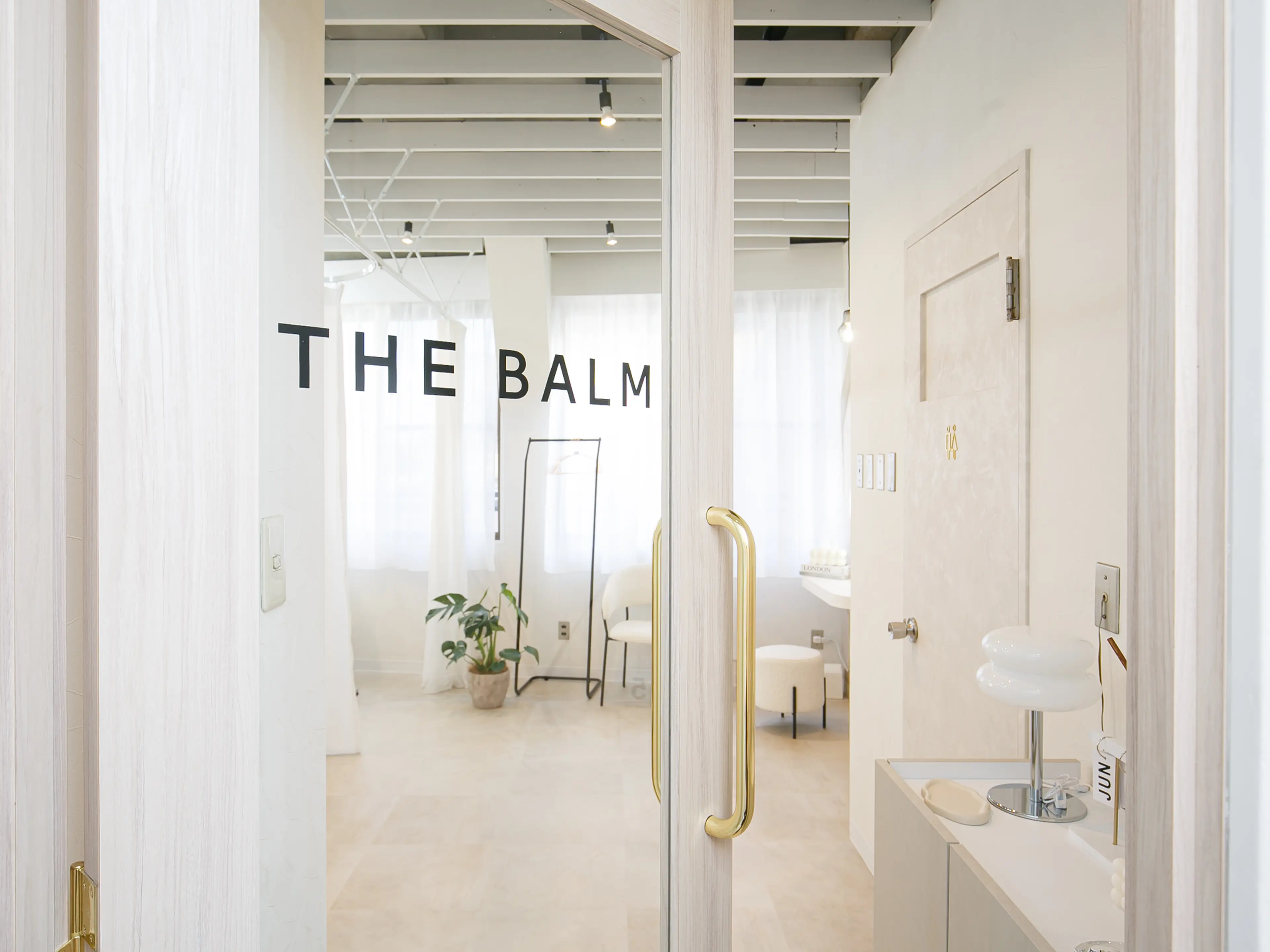 THE BALM下北沢の内観・外観1