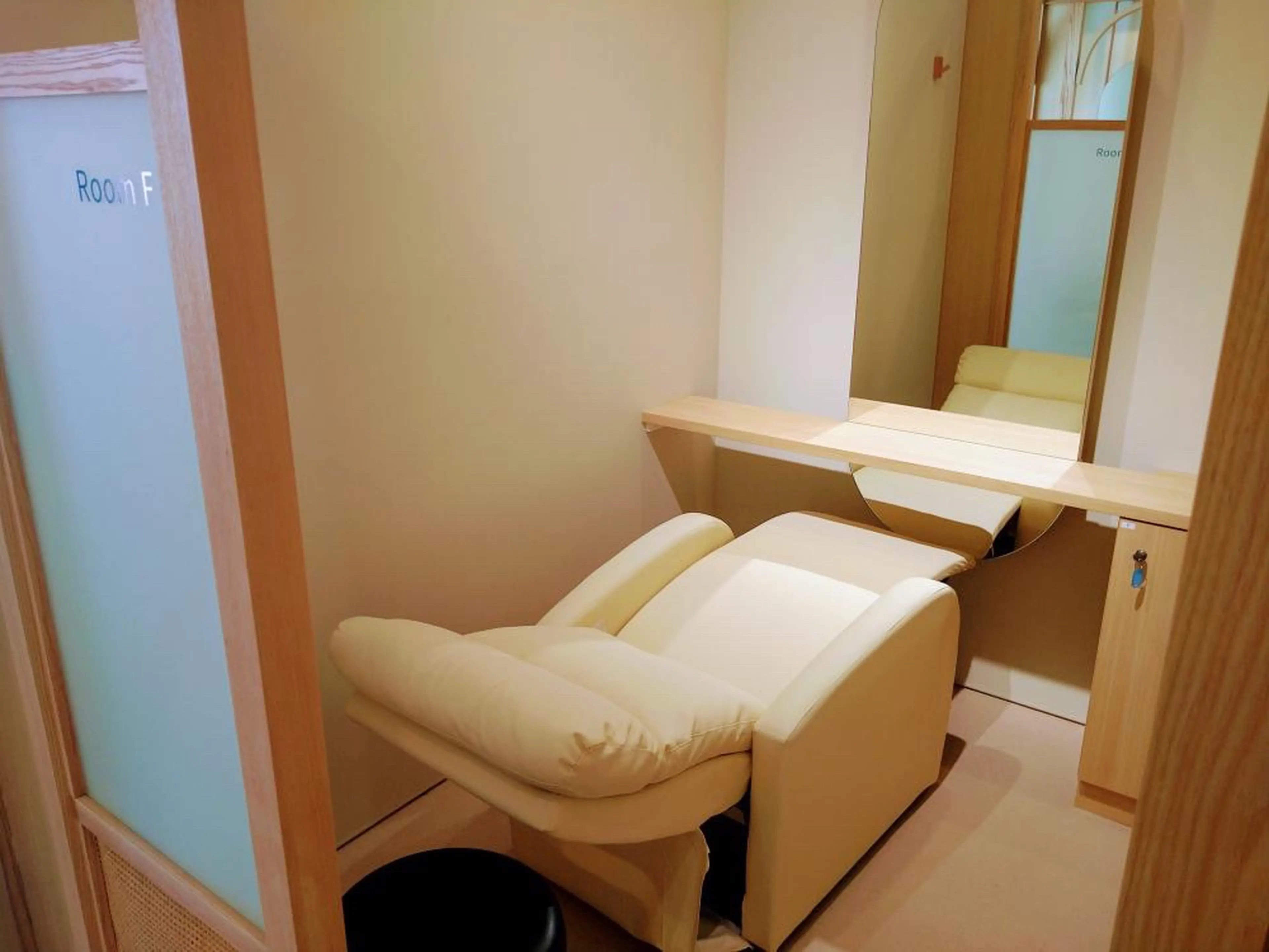 times salon 名駅の内観・外観3