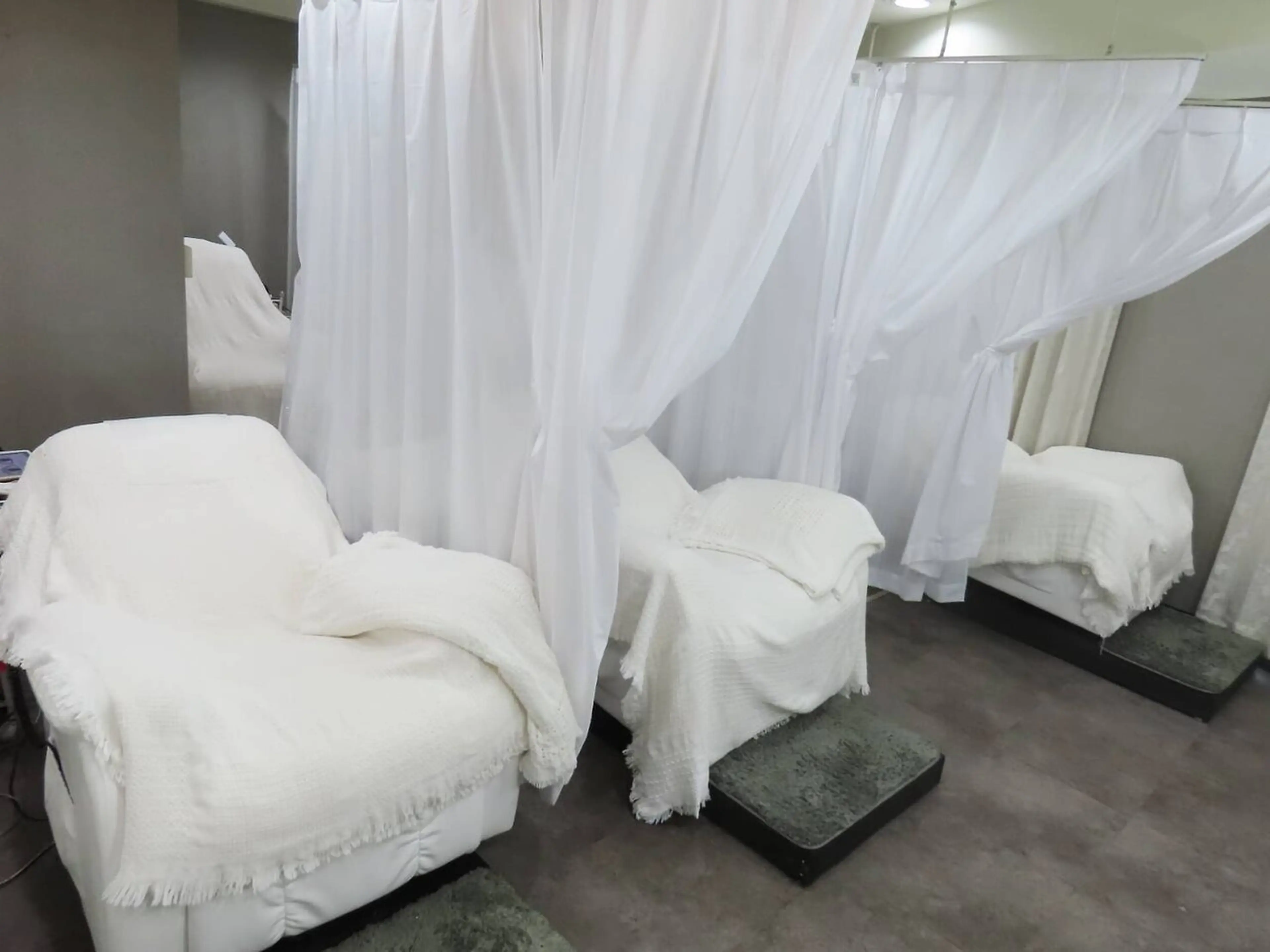 ミントラッシュ渋谷道玄坂店の内観・外観2