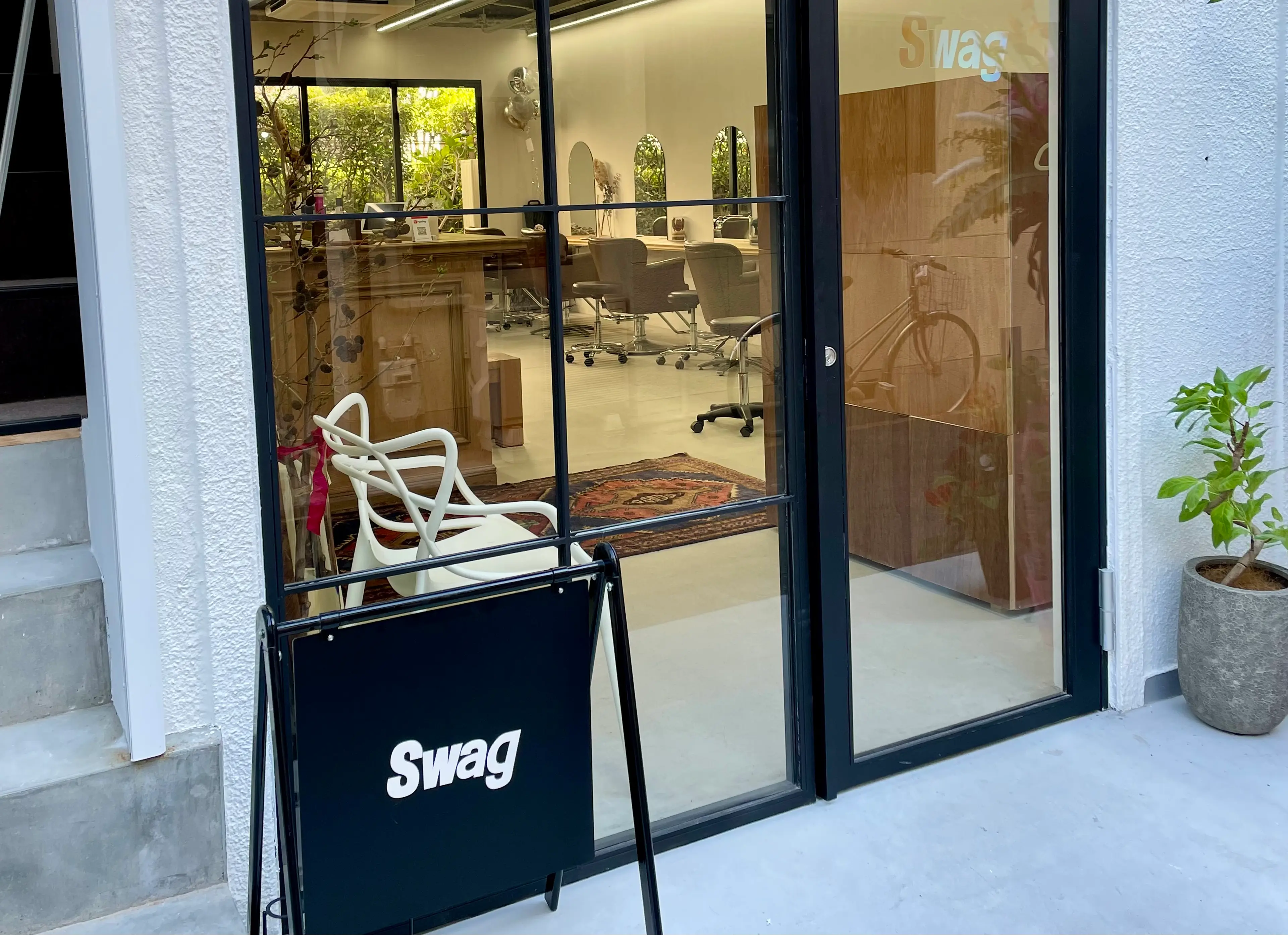 Swagの内観・外観3