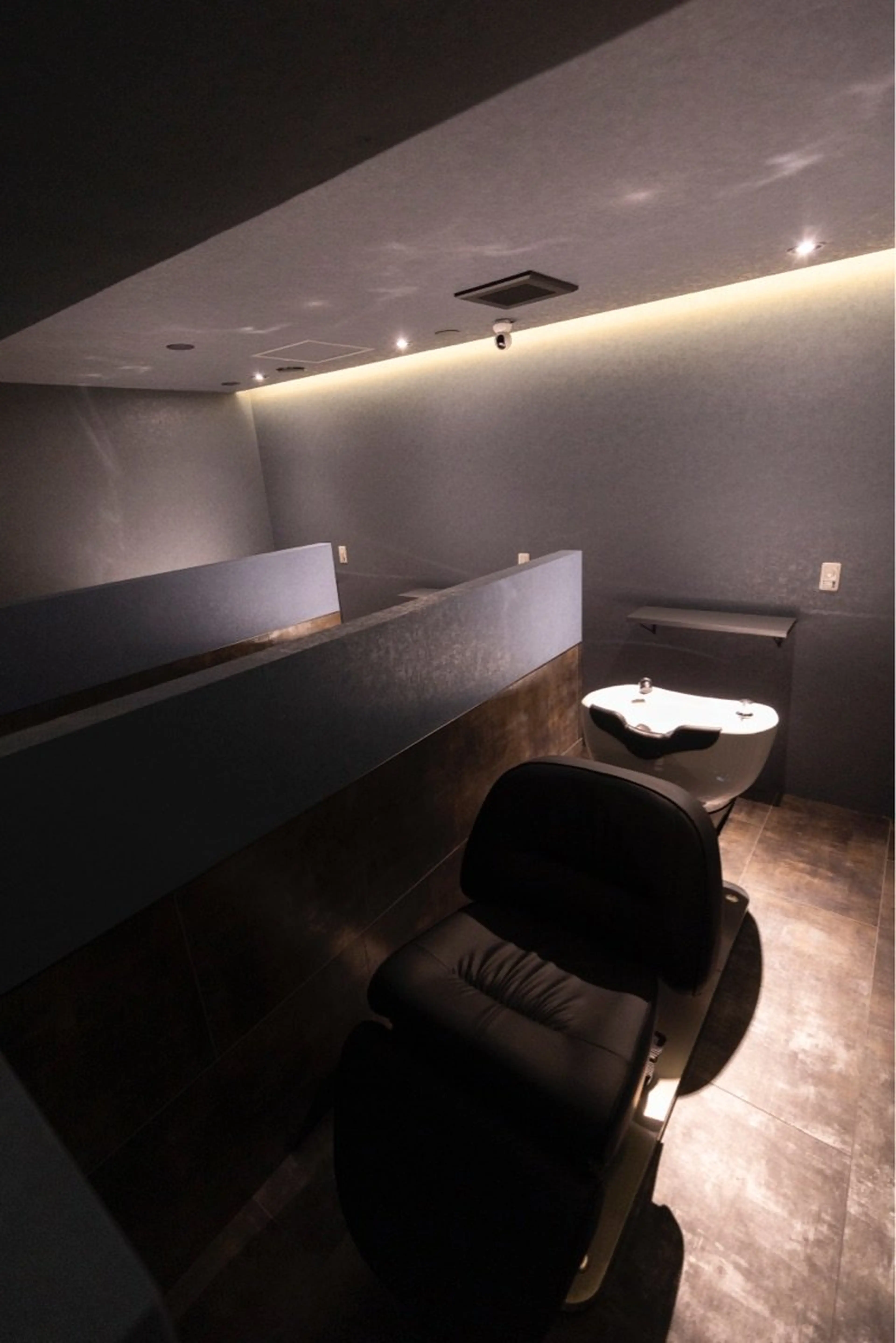 SLASHの内観・外観3