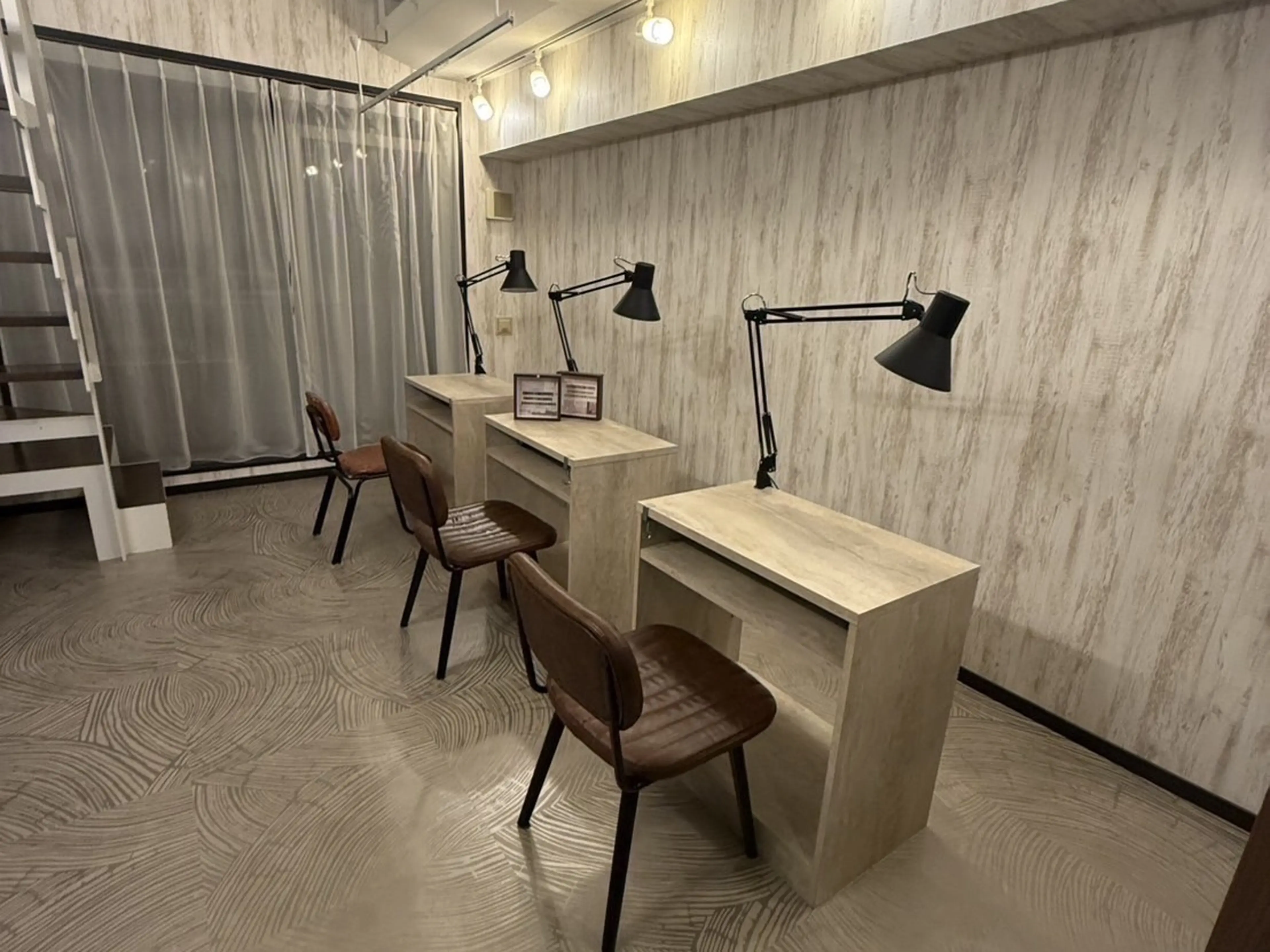 プティアイビューティー淀屋橋店の内観・外観1