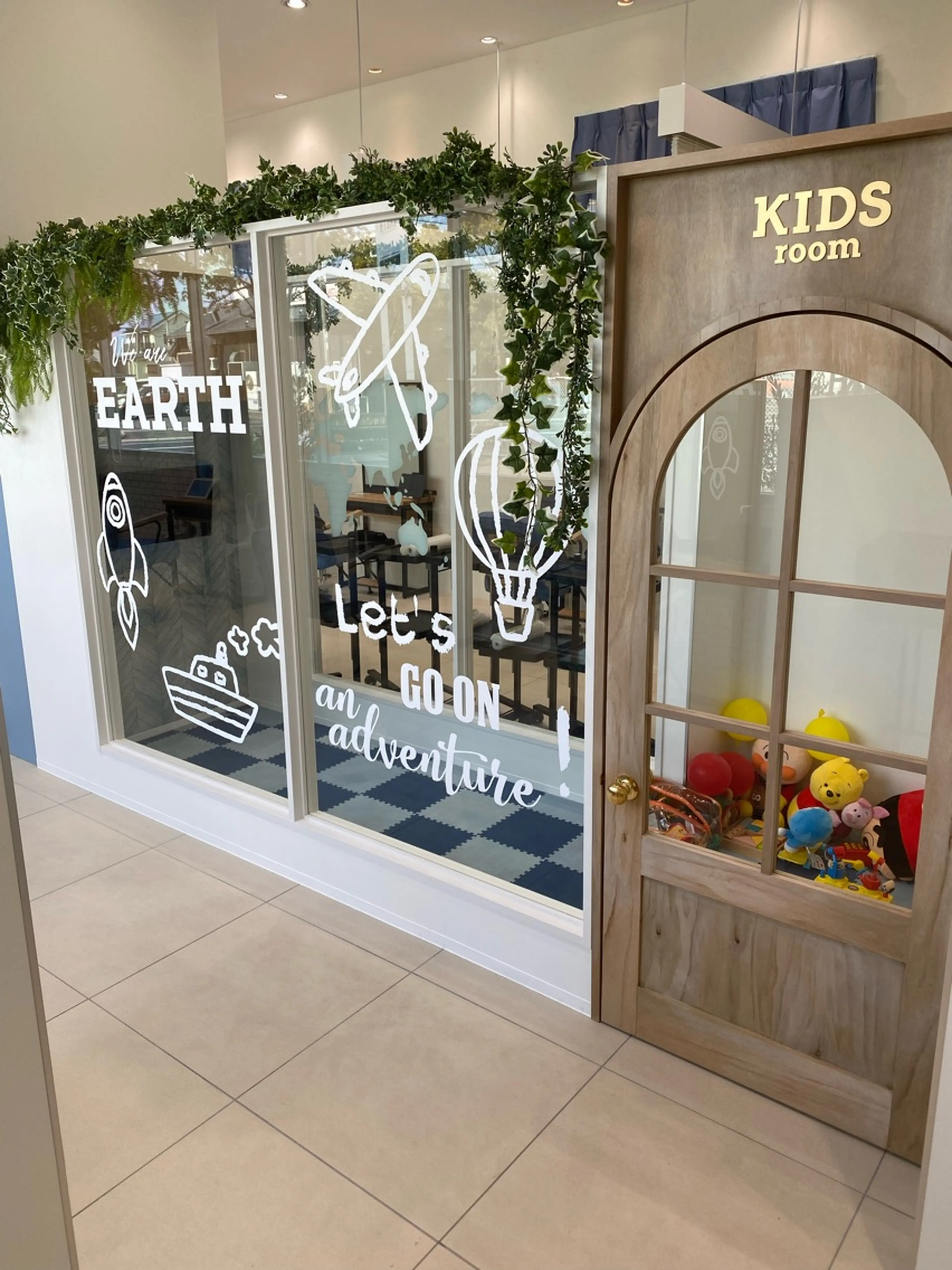 EARTH明石店の内観・外観3