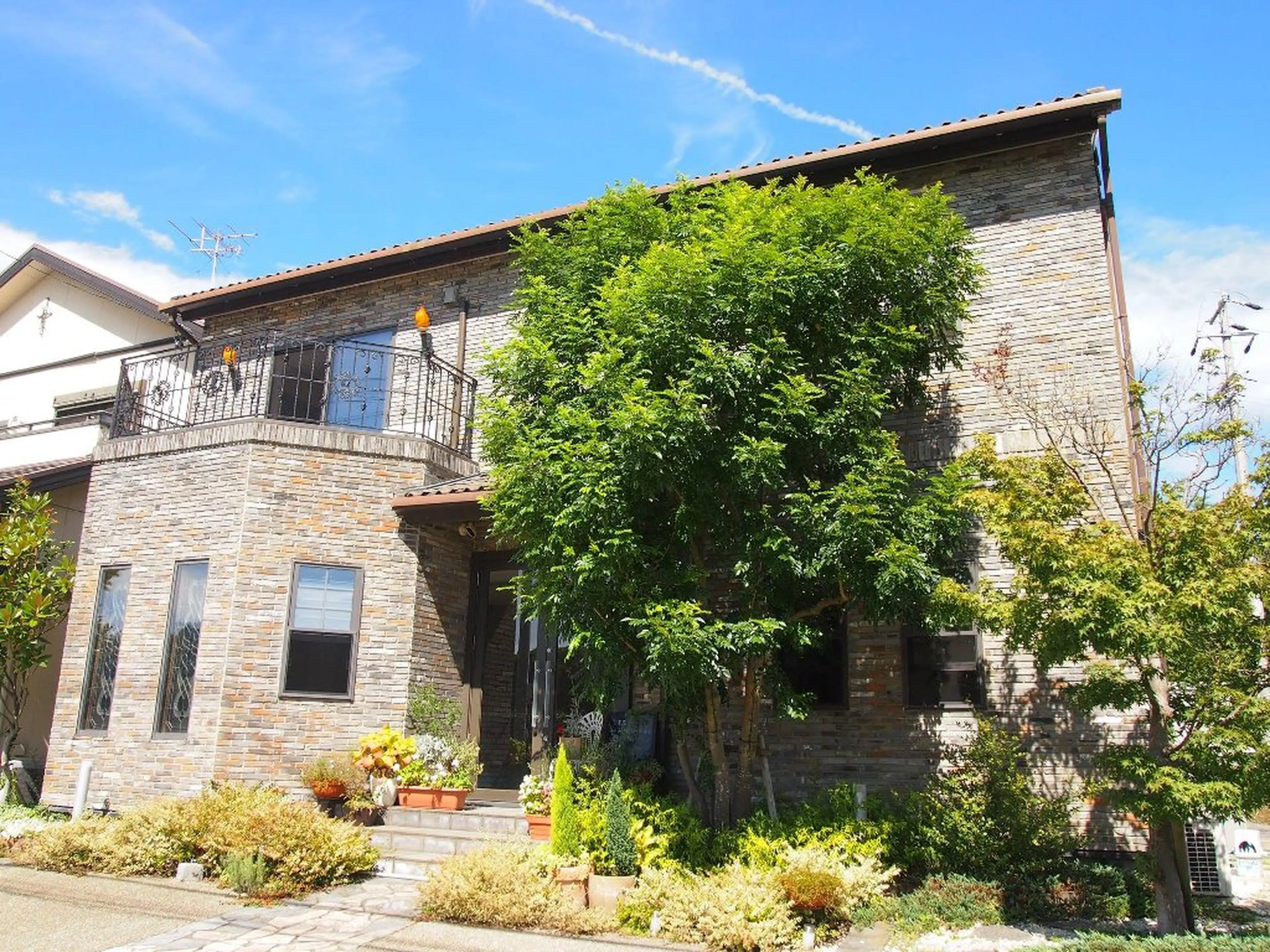 からだの恵みの内観・外観1