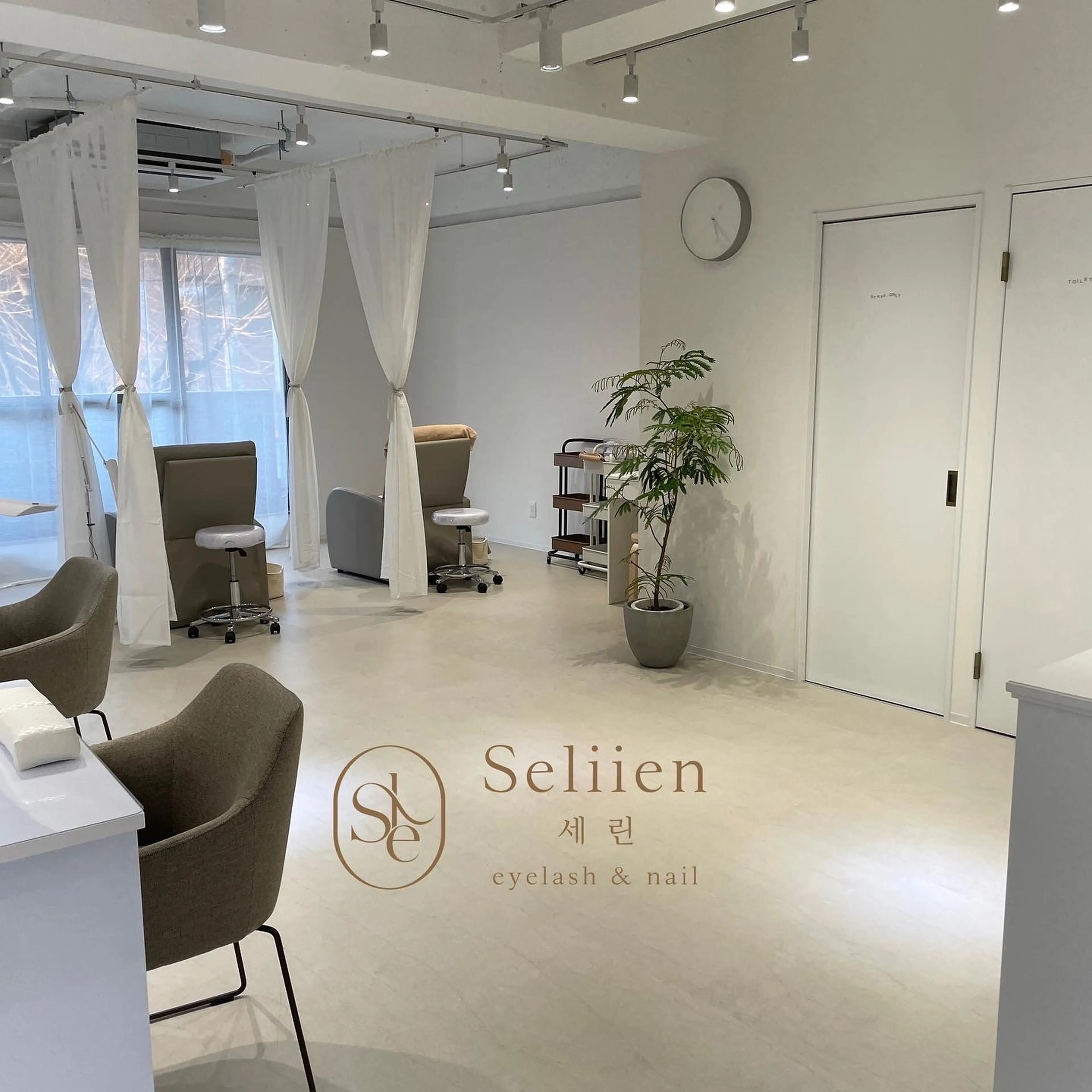 seliien  eyelash&nailの内観・外観1