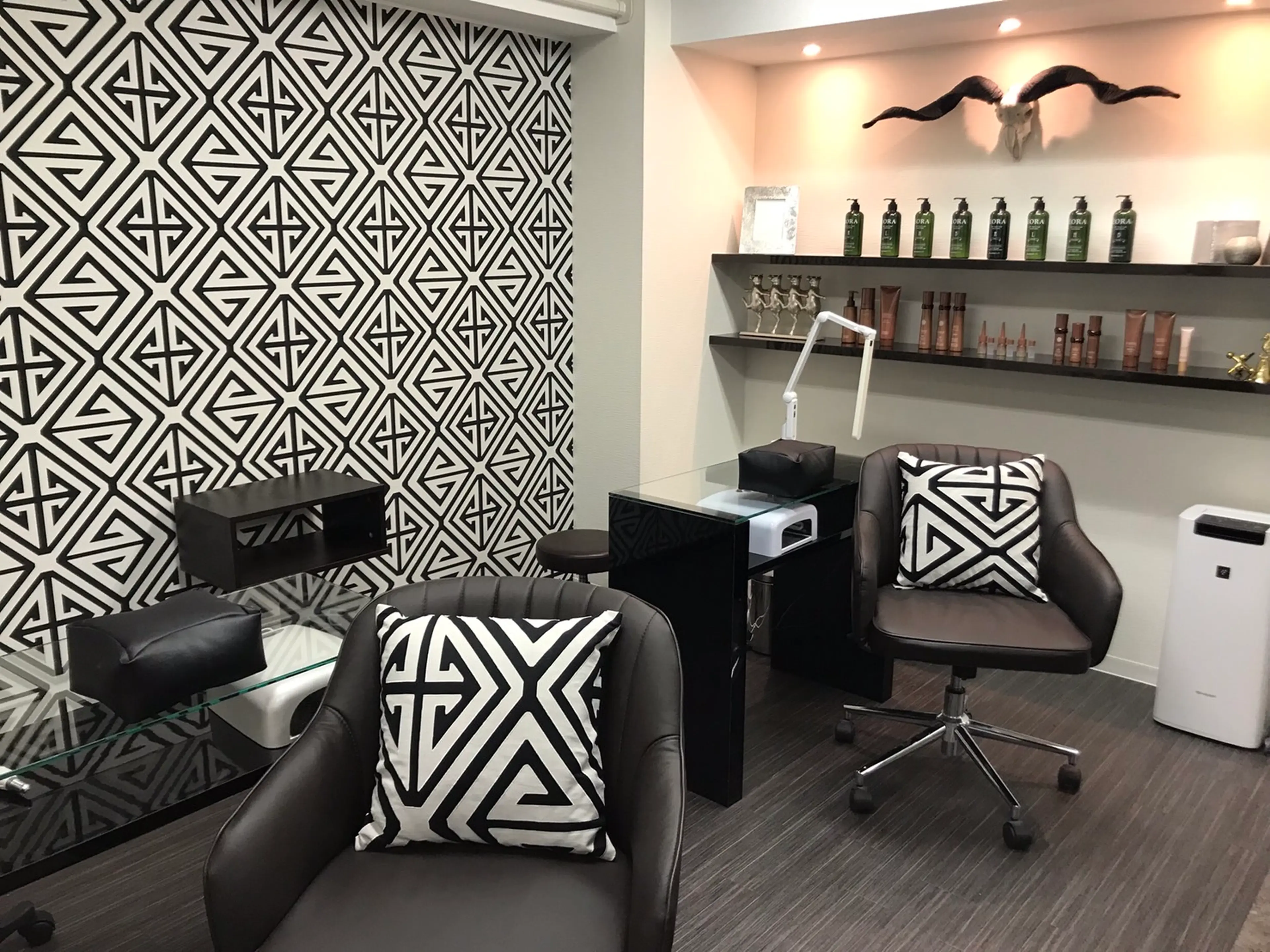 ADDICTの内観・外観2