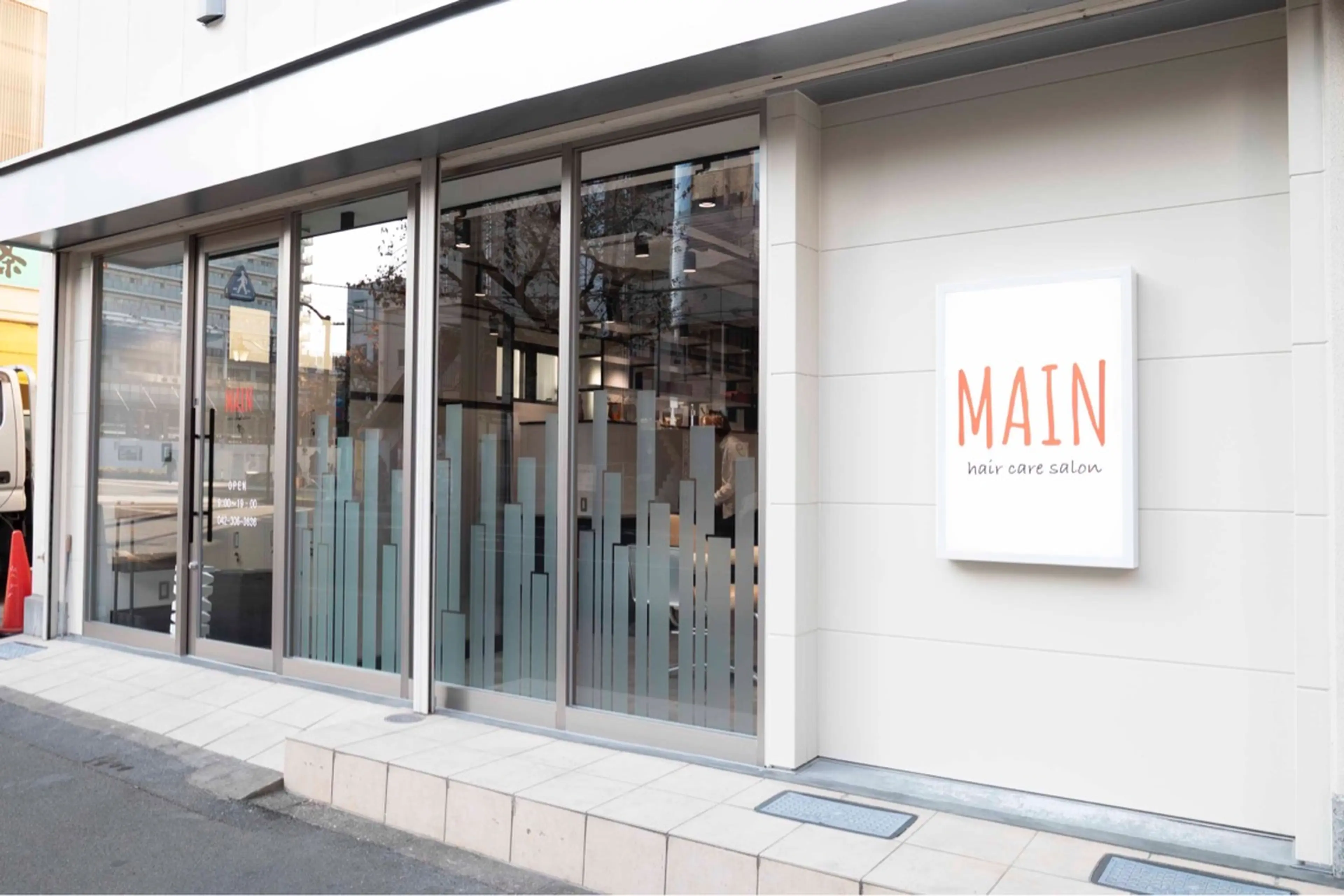 MAINの内観・外観2